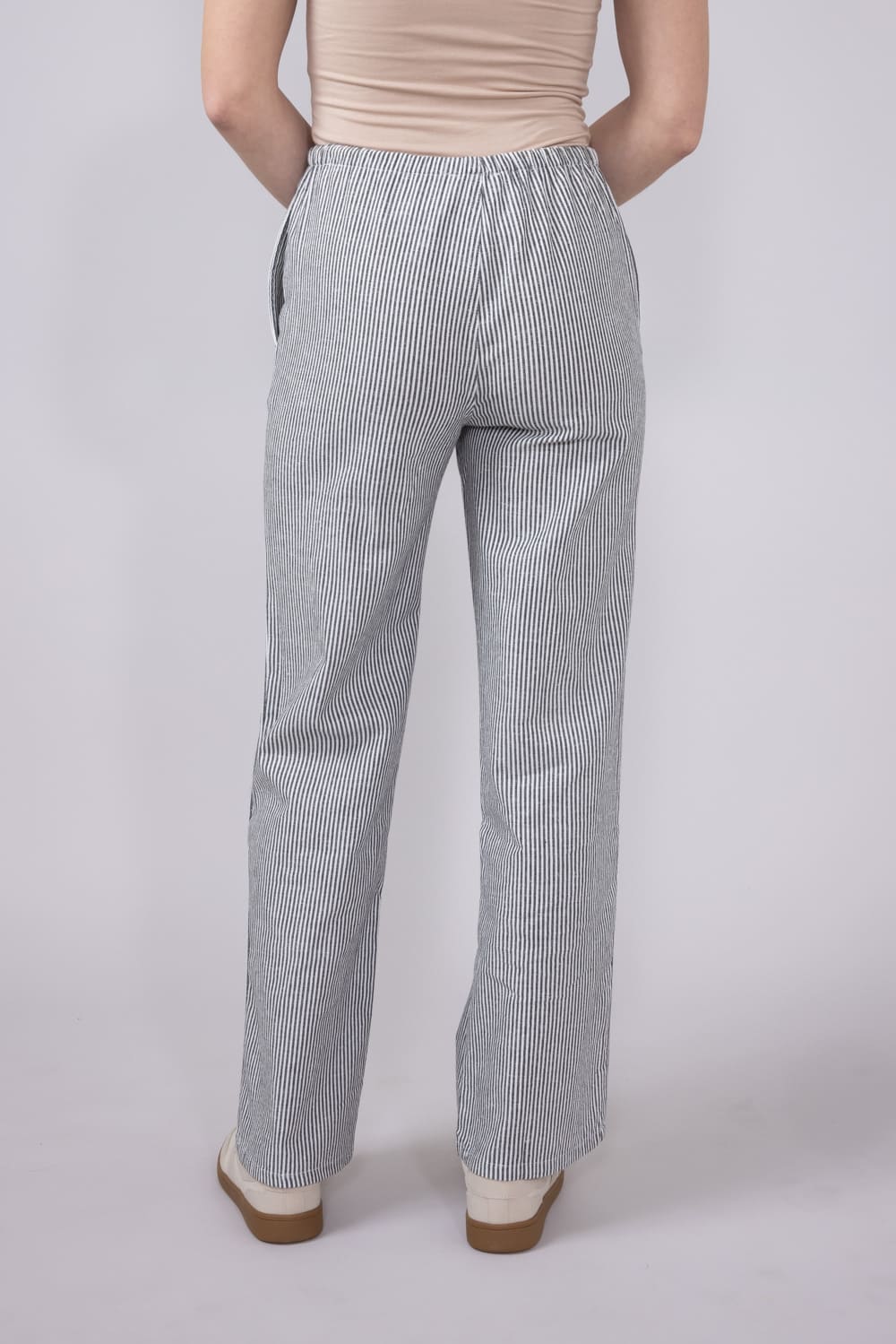 Love Tree Pinstripe Drawstring Linen Pants for Women in Black | 60024PN-BLACK - Image 3