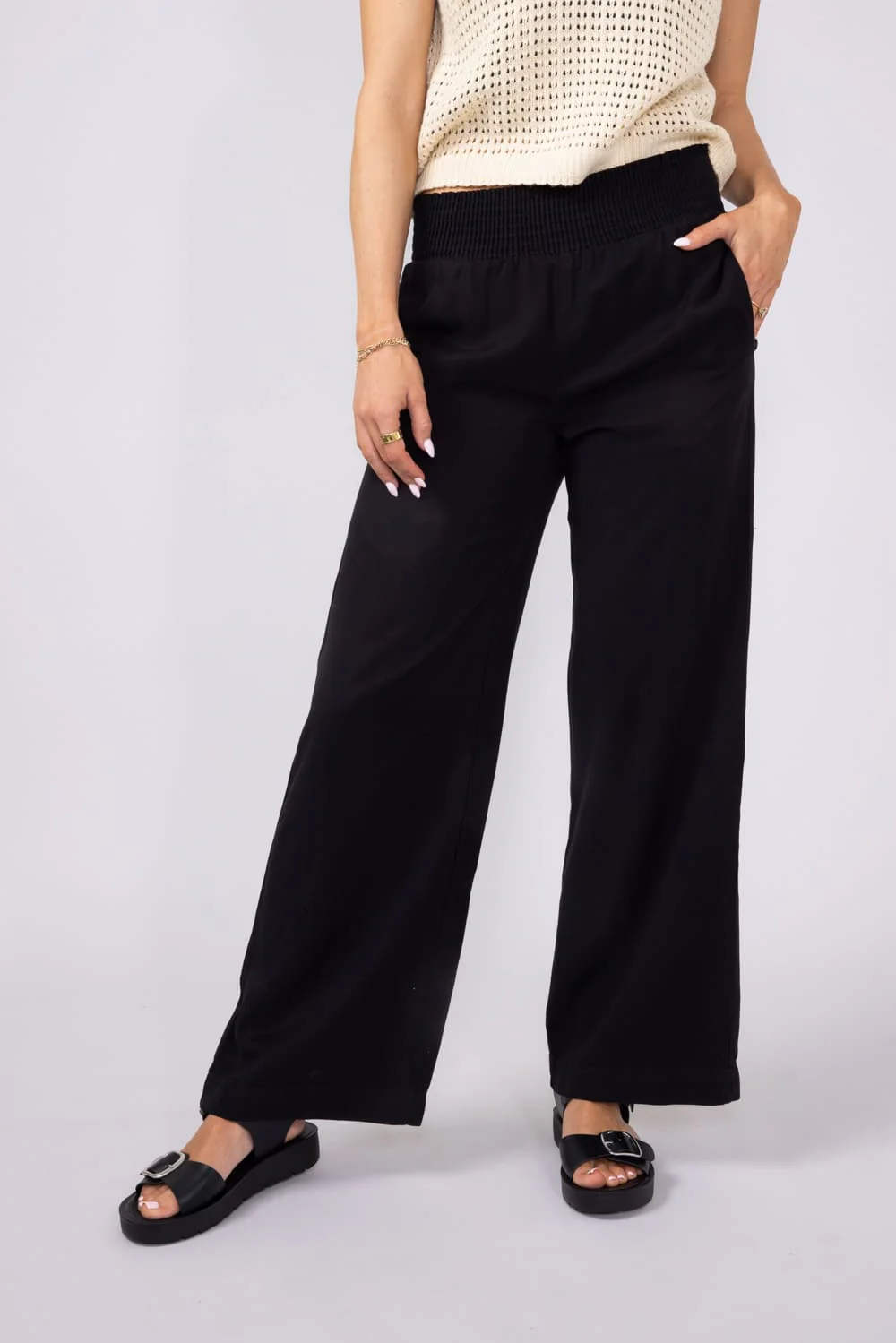 Love Tree Tencel Wide Leg Beach Pants for Women in Black | 6913PN-BLACK - Image 4