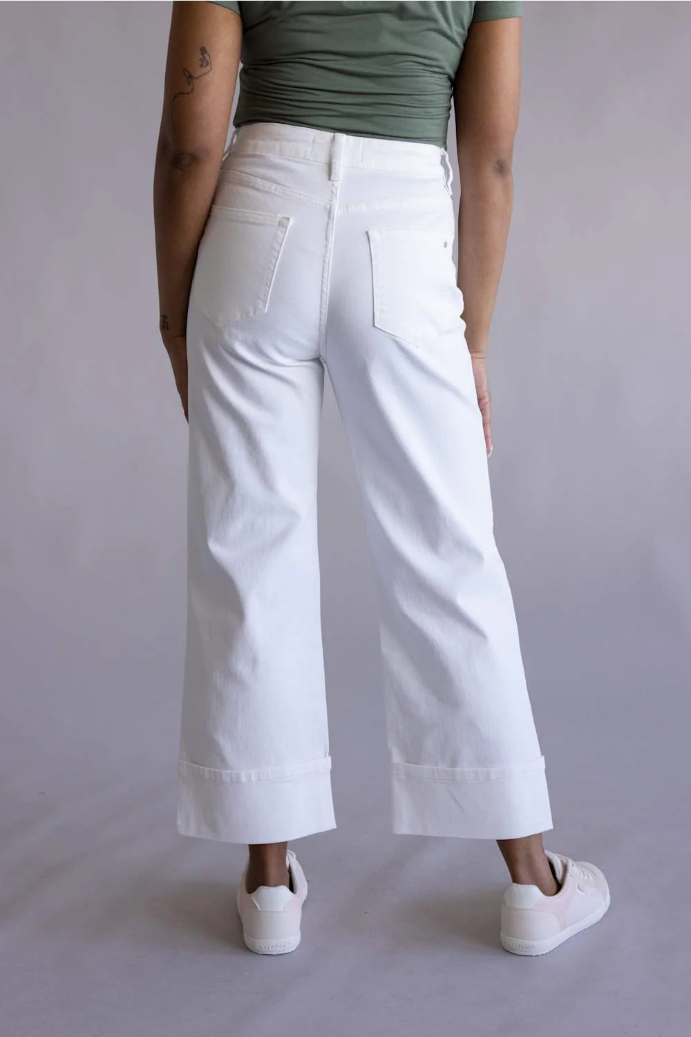 Mica High Rise Crop Wide Jeans for Women in White | MDP-W3025WH - Image 4