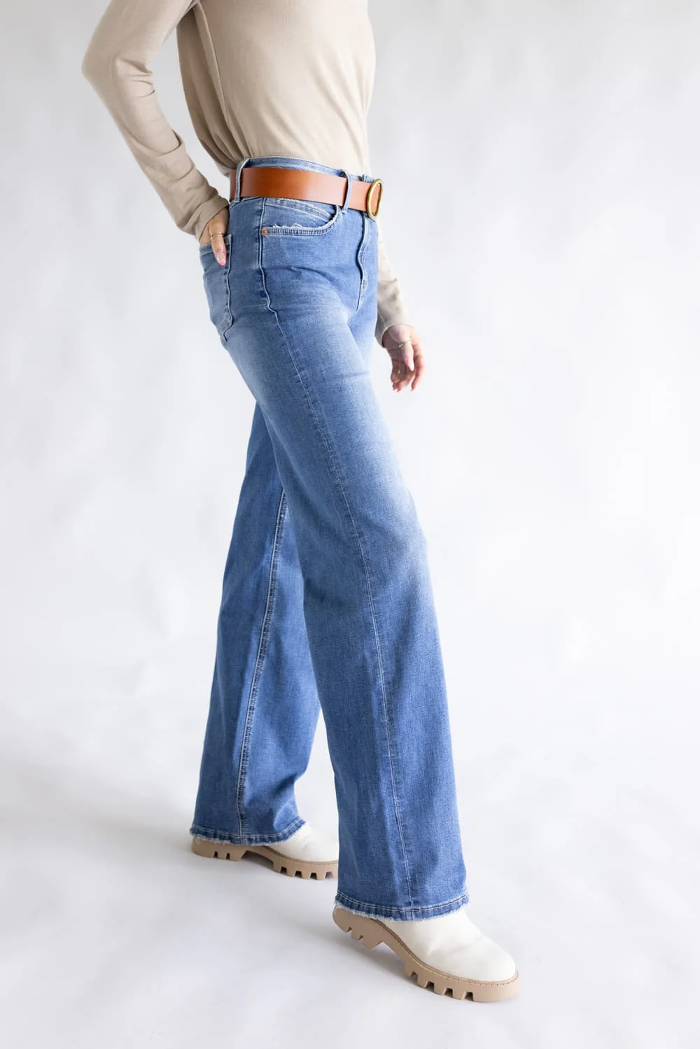 Mica High-Rise Medium Wash Clean Wide Leg Jeans for Women | MDP-W3567B - Image 5