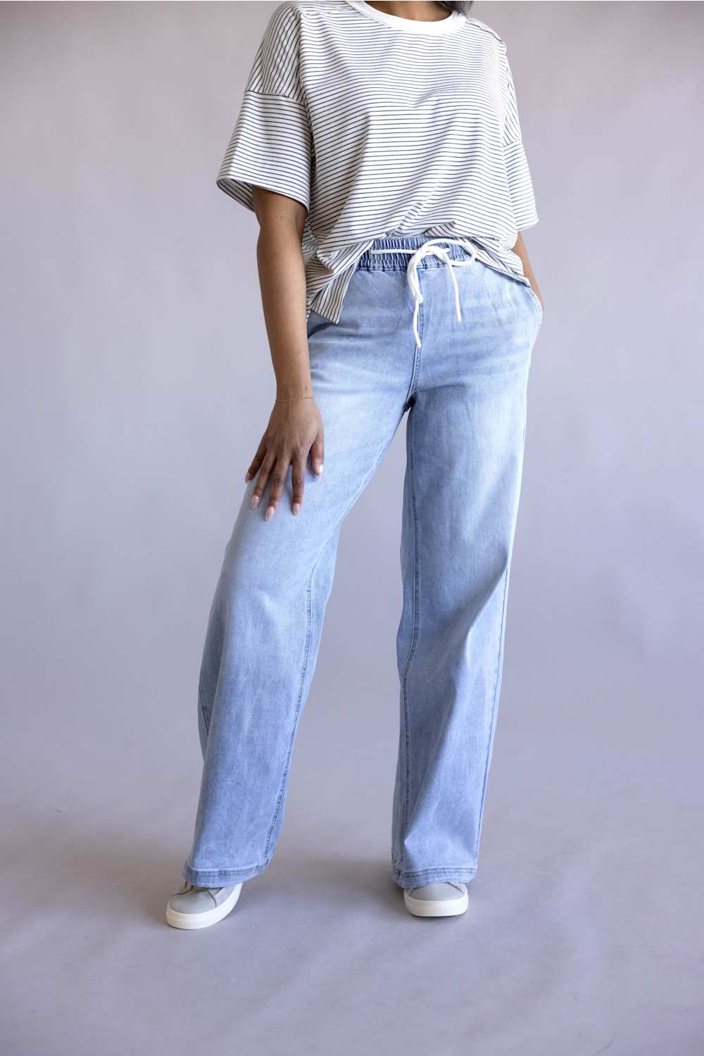 Mica High Rise Drawstring Wide Leg Jeans for Women | MDP-G3695LT - Image 3