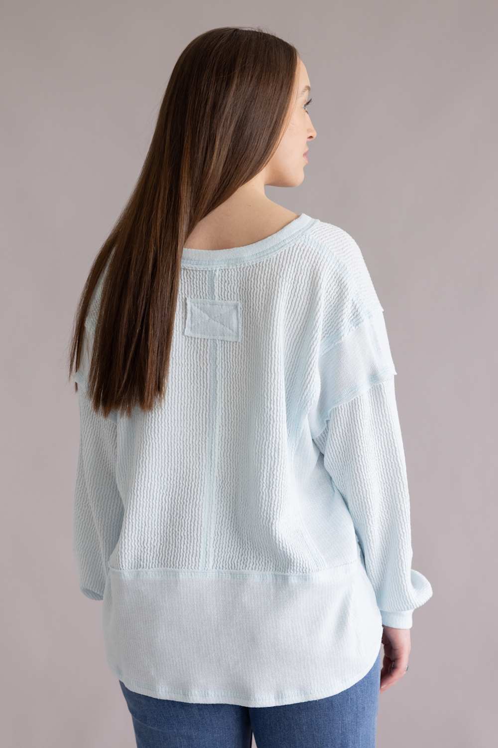 Notched V-Neck Knit Top for Women in Baby Blue  | J6ST1044-BABYBLUE - Image 4