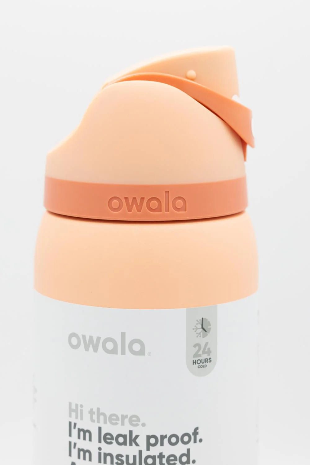 Owala FreeSip 32 oz Stainless Steel Water Bottle in Peach of Mind | C08289-PEACH OF MIND - Image 3