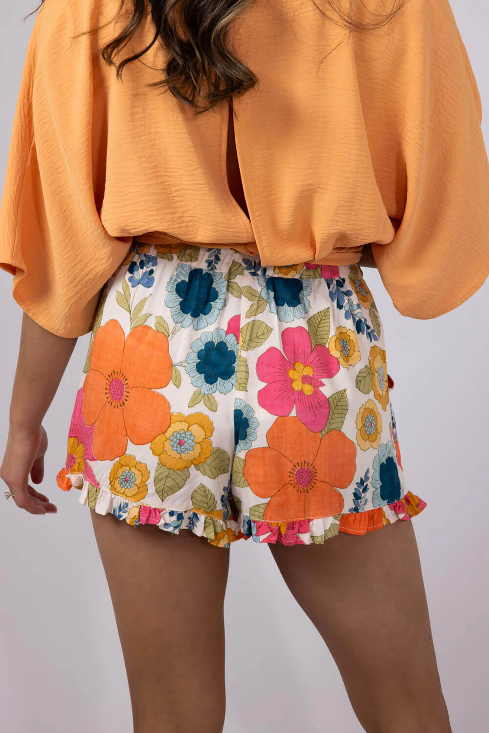 Paperbag Floral Tie Waist Ruffle Shorts for Women in Multi | 25Q77-FQ94 - Image 3