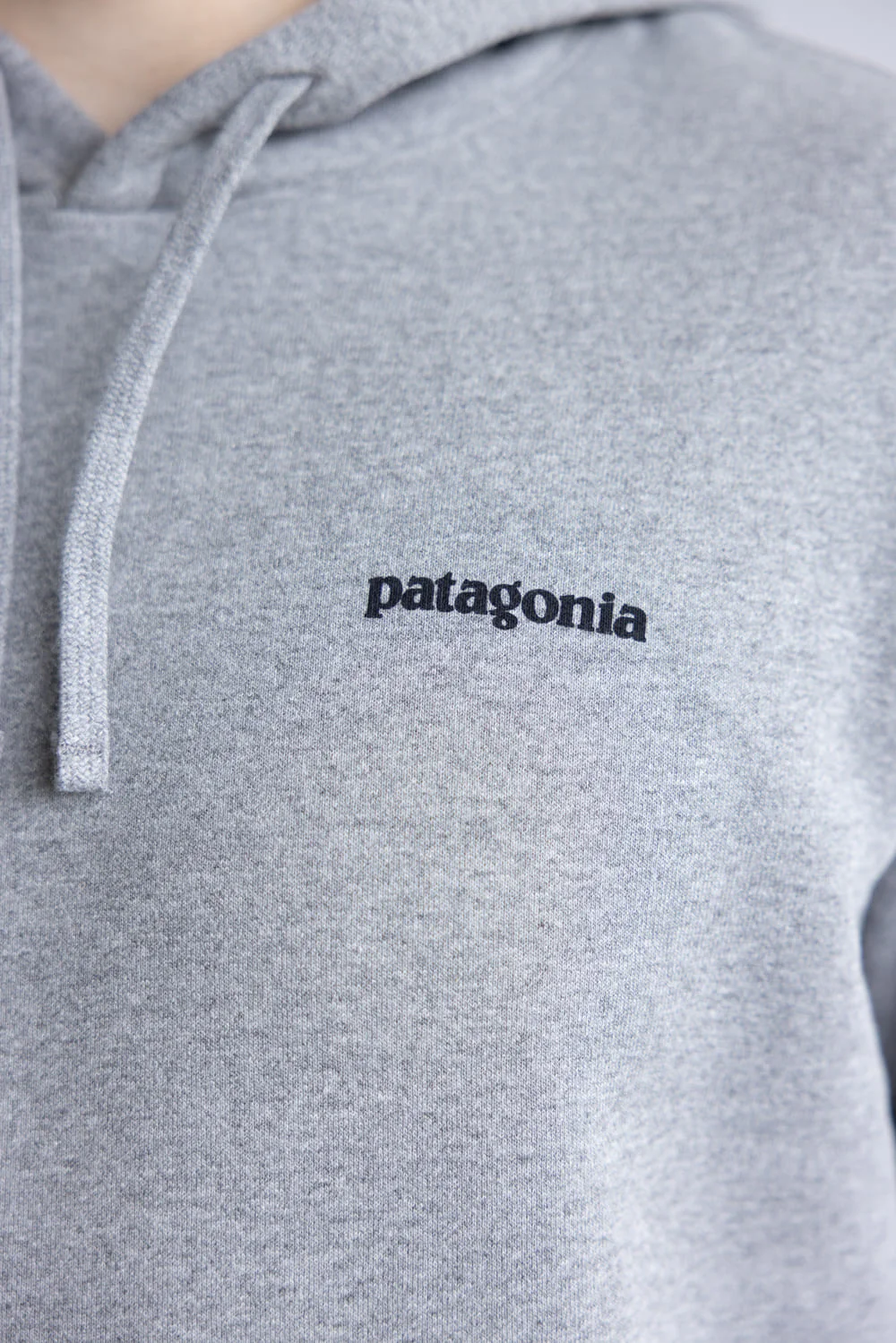 Patagonia Men’s Fitz Roy Icon Uprisal Hoodie in Gravel Heather | 39666-GLH GRAVEL - Image 3