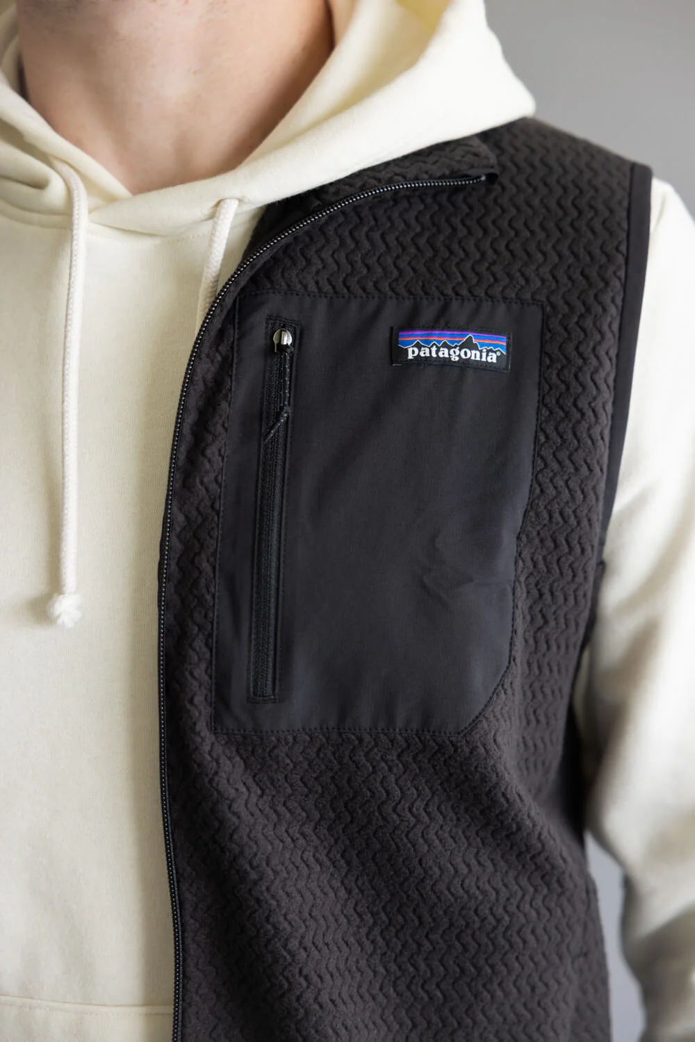 Patagonia Men’s R1 Air Vest in Black | 40285-BLK BLACK - Image 4