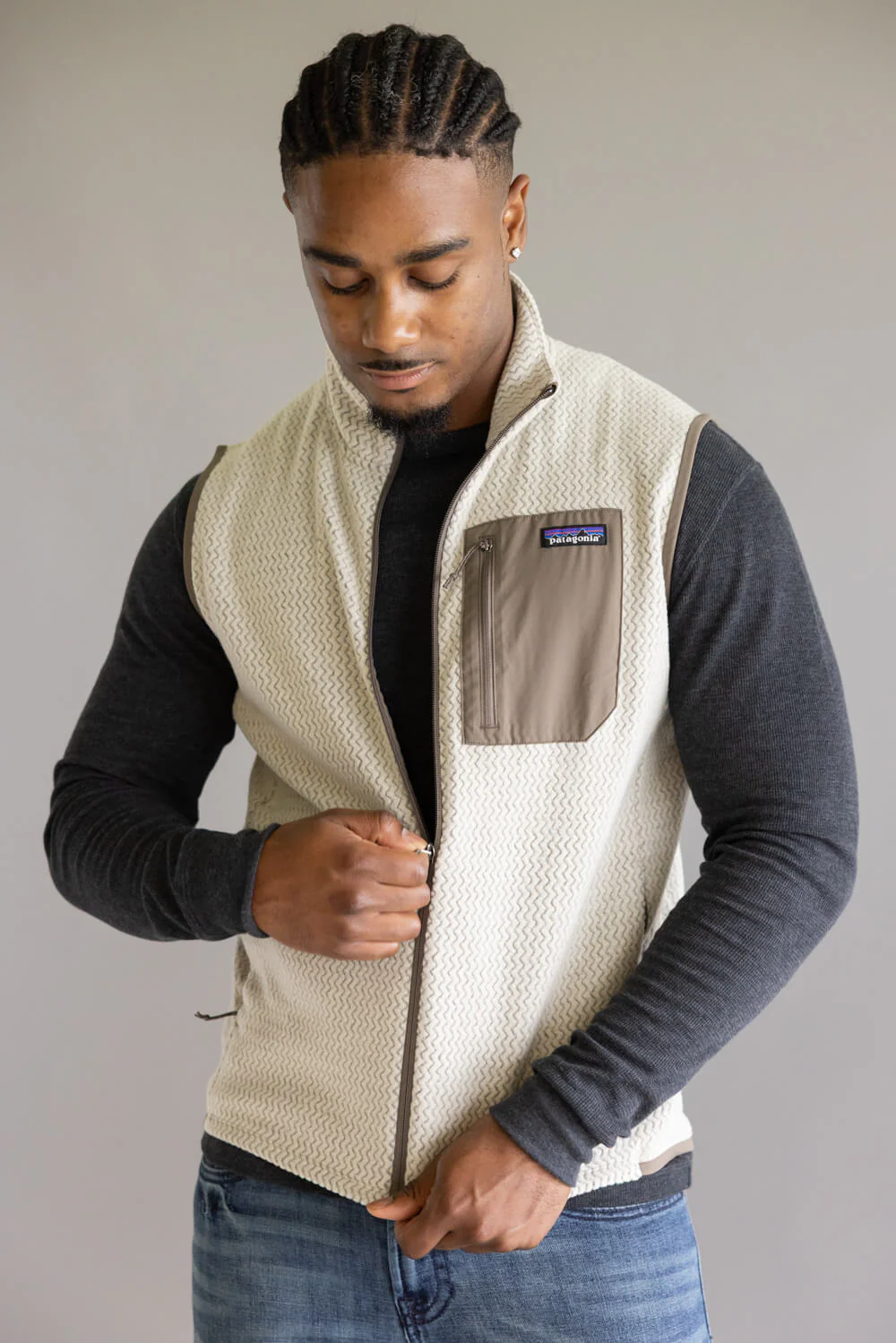 Patagonia Men’s R1 Air Vest in Pelican | 40285-PLCN PELICAN - Image 2