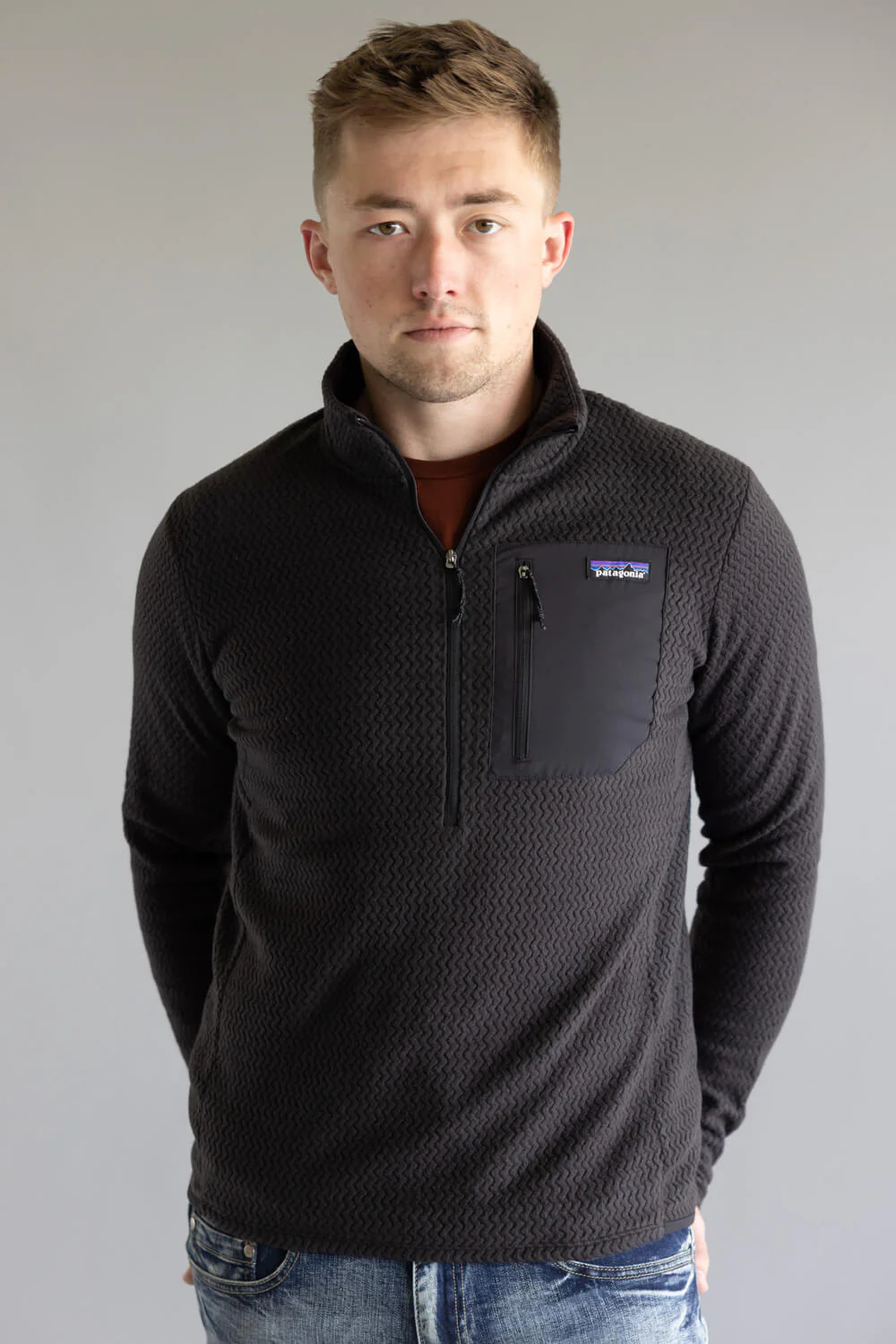 Patagonia Men's R1 Air Zip Neck - Image 2