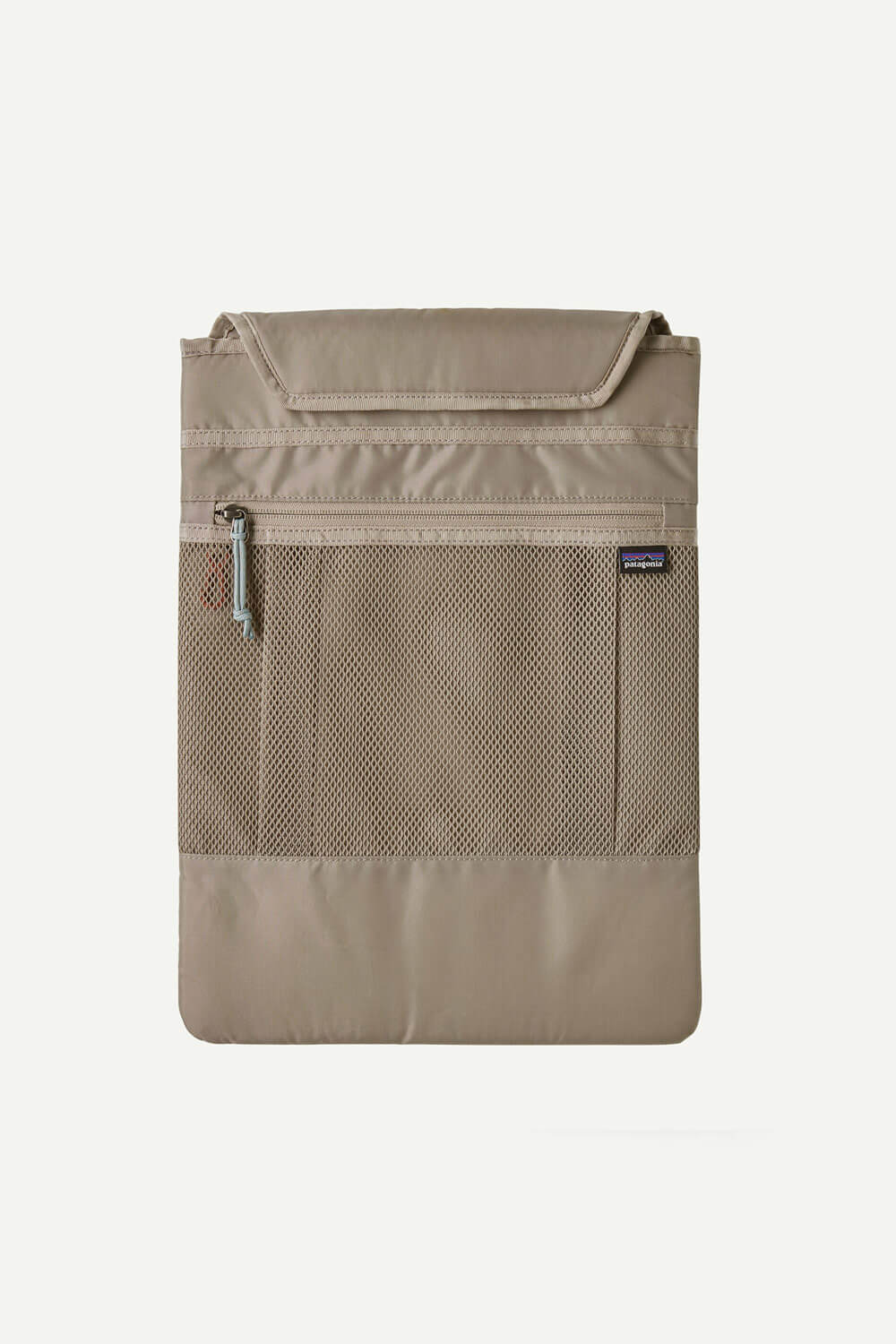 Patagonia Refugio 26 Liter Daypack in Seabird Grey | 47913-SBDY - Image 5