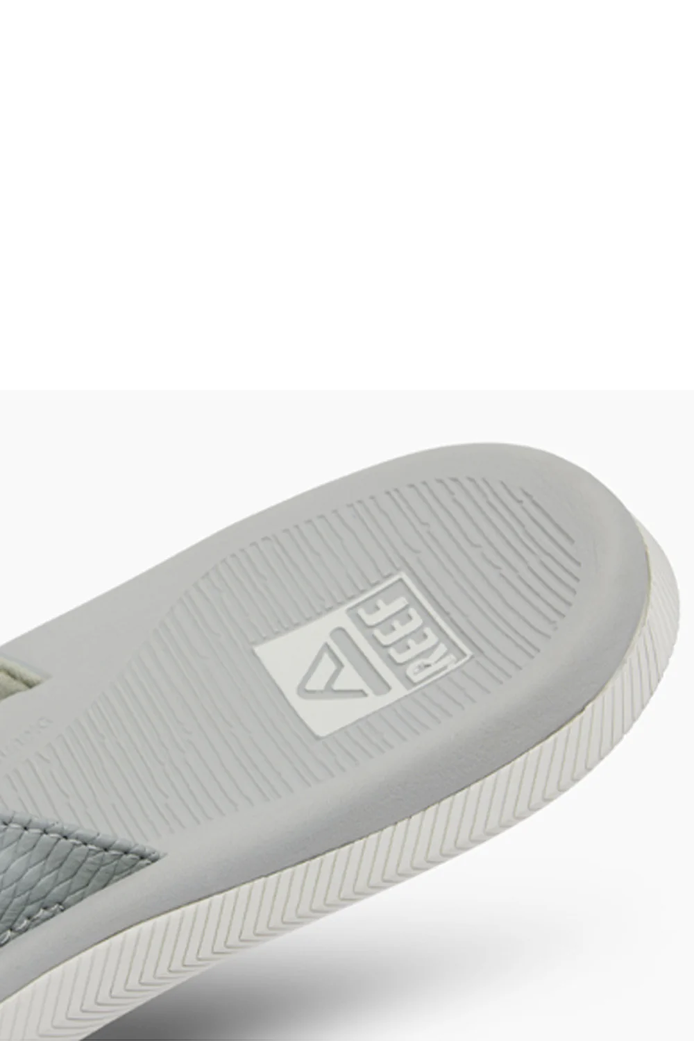 Reef Santa Ana Flip Flops for Men in Light Grey | CJ6602 - Image 4