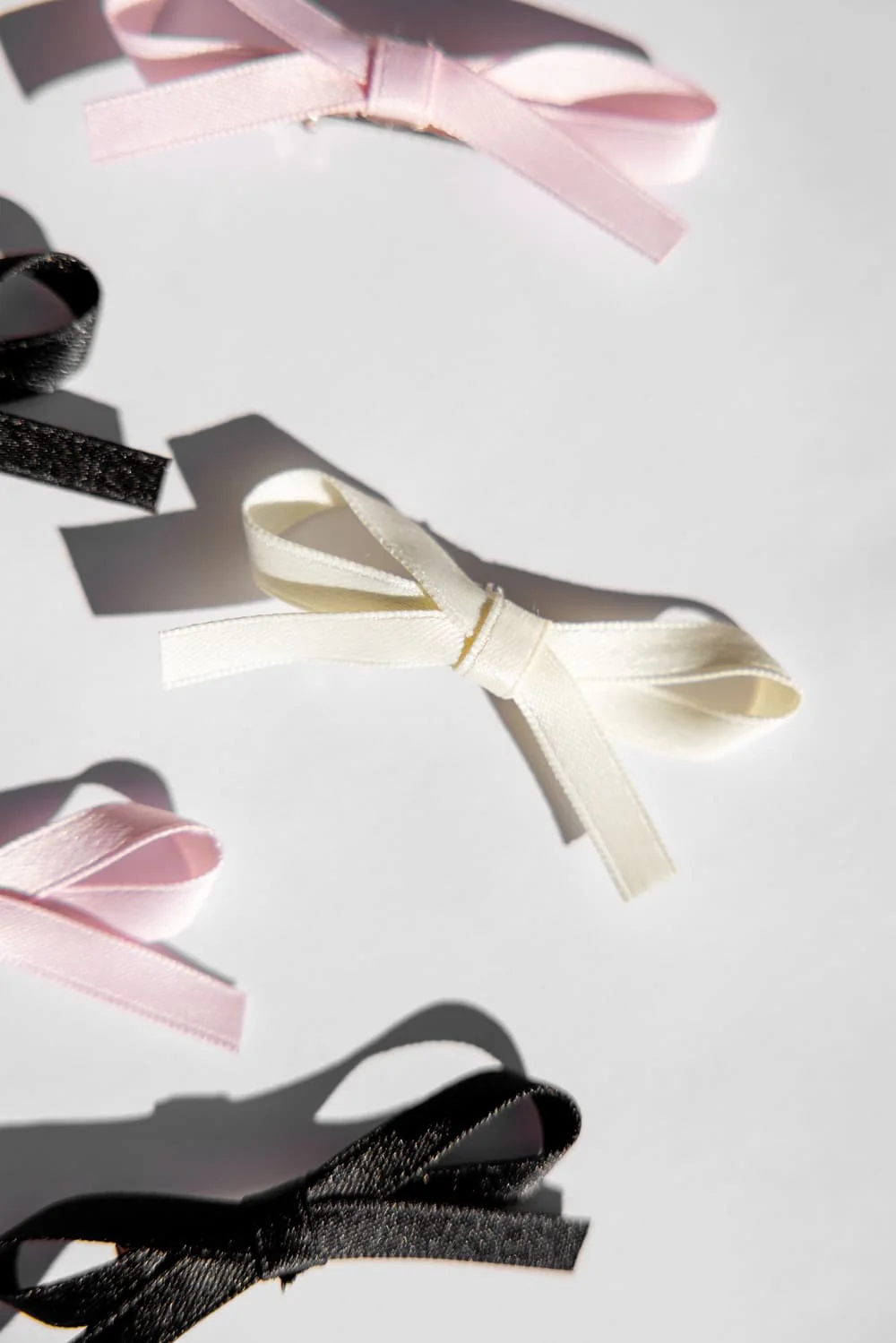 Ribbon Bow Clips in Multi Color | MMH9039 - Image 2