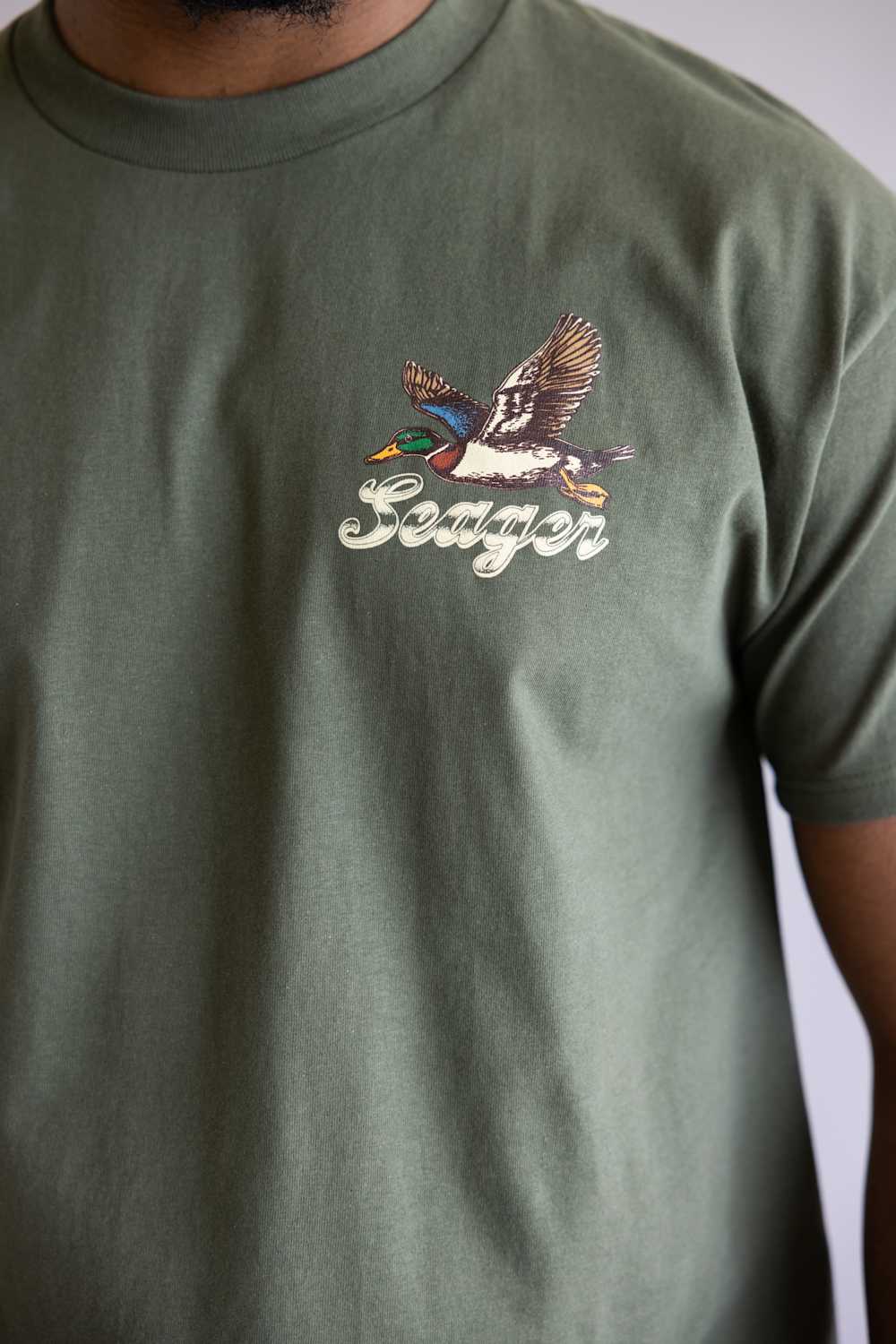 Seager Greenhead T-Shirt for Men in Surplus Green | MTSP26GHEDGRN - Image 2