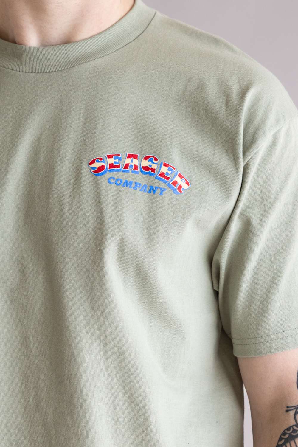 Seager Tubular T-Shirt for Men in Desert Green | MTSP26TUBLGRN - Image 3