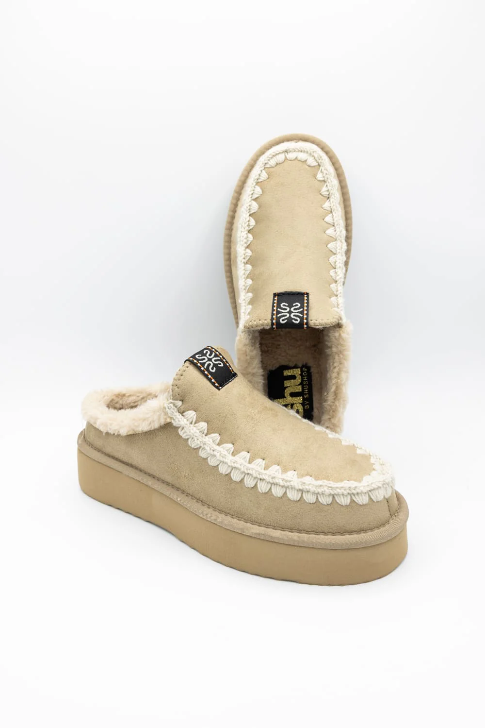 Shu Shop Trinity Clogs for Women in Natural | TRINITY-NATURAL - Image 2