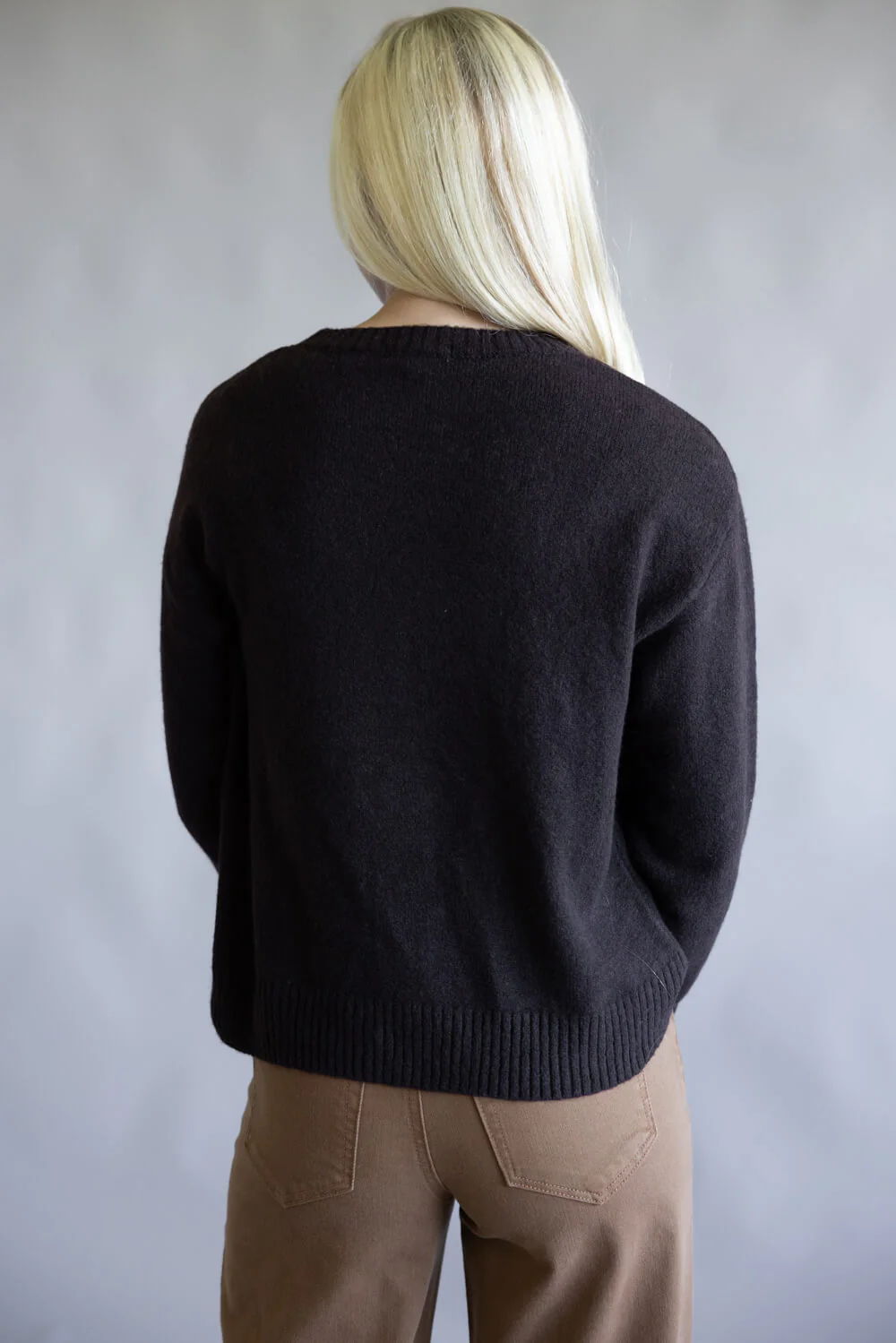 Simply Southern Anastasia Kitty Crew Neck Sweater for Women in Black | PP-0225-SWTR-ANASTASIA-CAT - Image 4