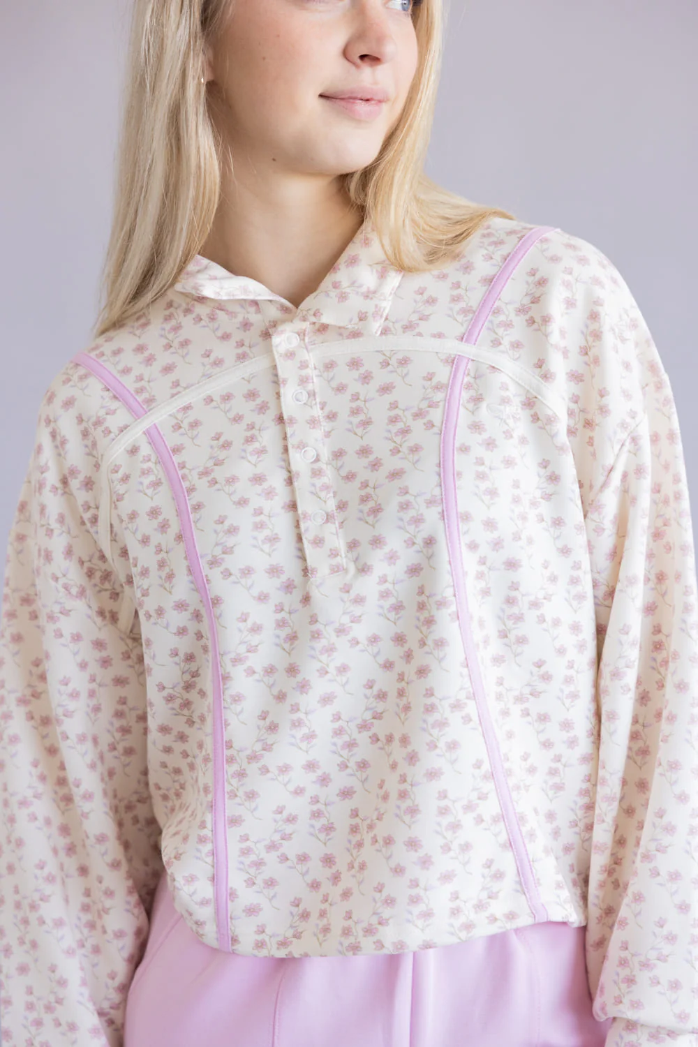 Simply Southern ¼ Snap Collar Cinch Pullover for Women in Blush Flower | PP-0126-TOP-PLL-CINCH-BLSHFLR - Image 3