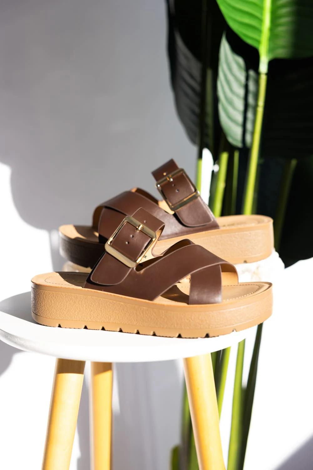 Soda Resume Platform Sandals for Women in Brown | RESUME-S BROWN - Image 2