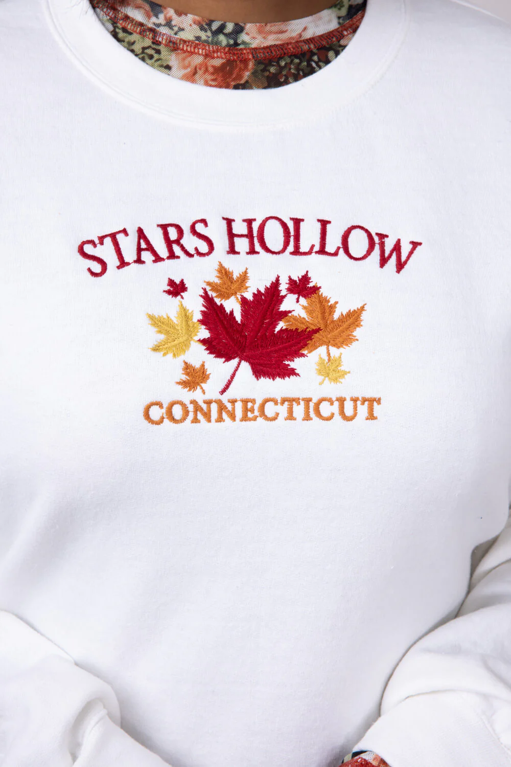 Stars Hollow Embroidered Sweatshirt for Women in Cream | H5962TK-CREAM - Image 4