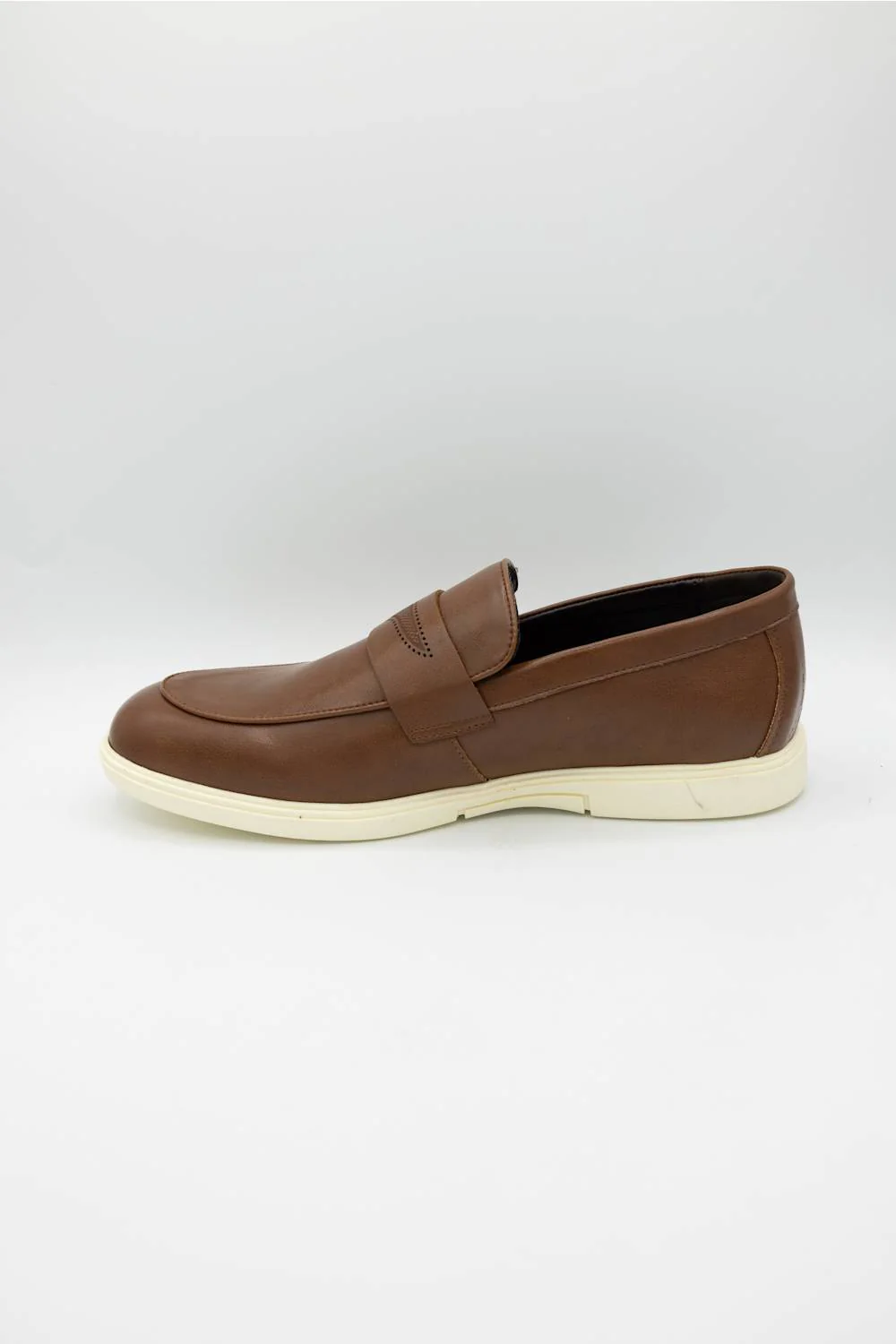 Steve Madden Milo Loafers for Men in Tan | MMILLO-TAN - Image 4