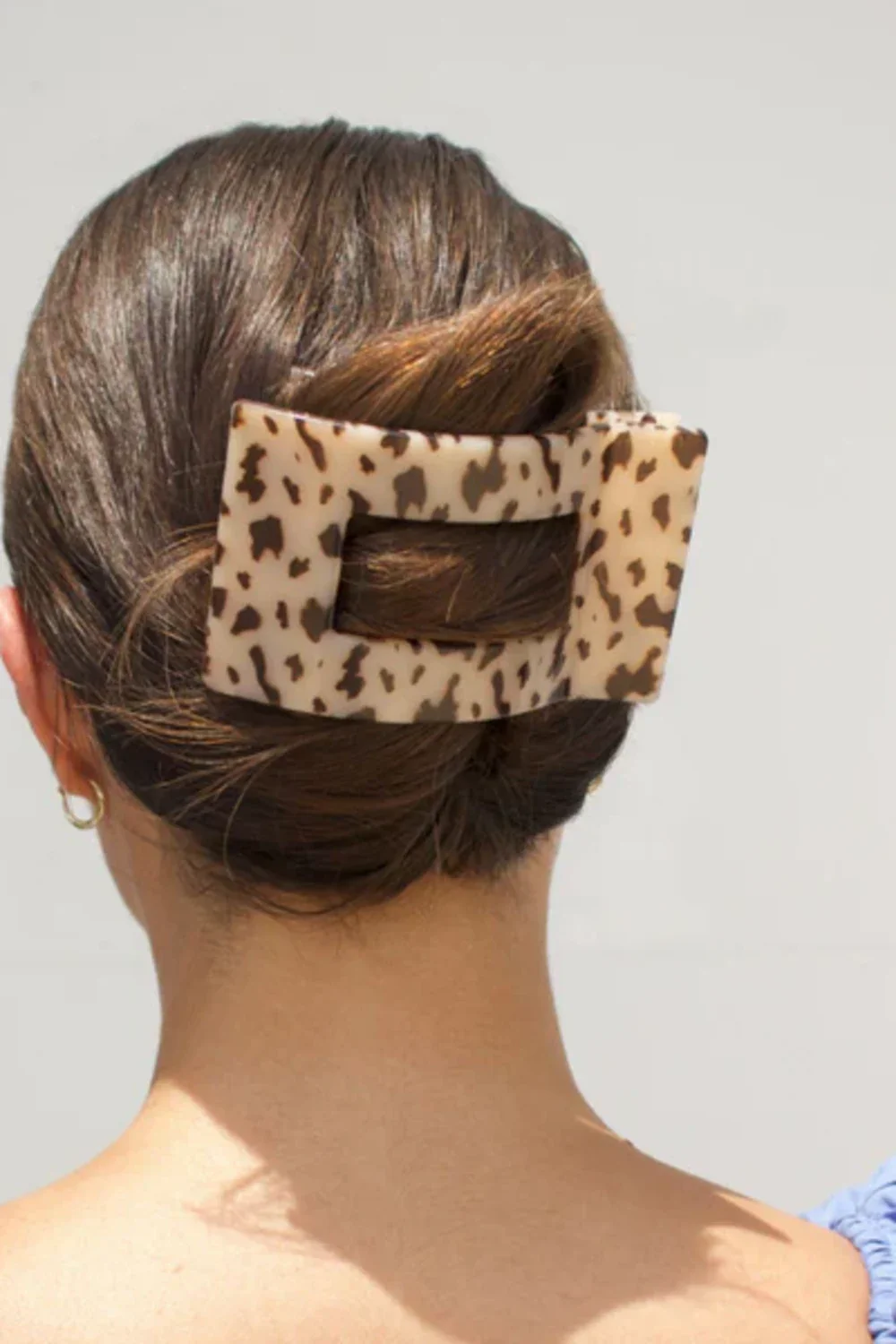 Teleties Large Flat Rectangle Clip in Blonde Tortoise  | TT-FCL03-023 - Image 2