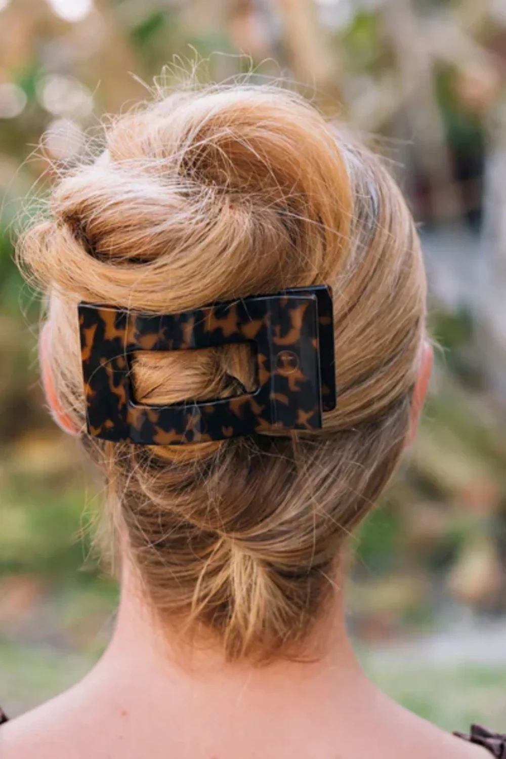 Teleties Large Flat Rectangle Clip in Tortoise  | TT-FCL03-001 - Image 2