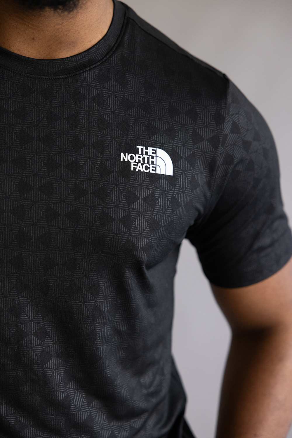The North Face 24/7 Pentadome T-Shirt for Men in Black  | NF0A8G87-JK3 BLACK - Image 2