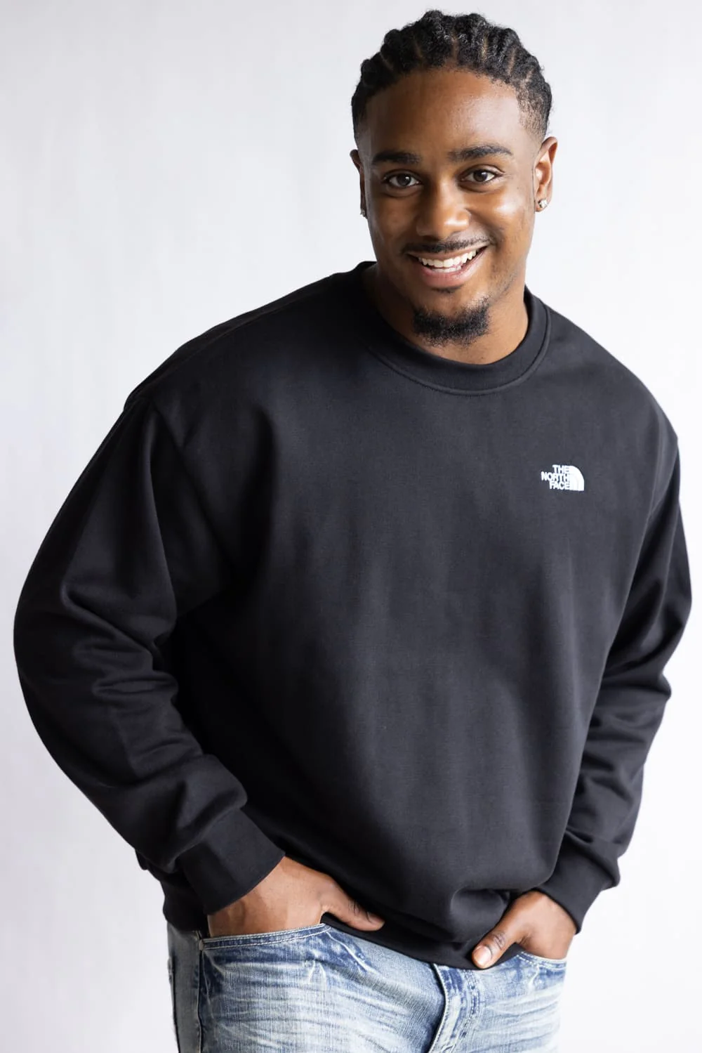 The North Face Evolution Oversized Crew Sweatshirt for Men - Image 2