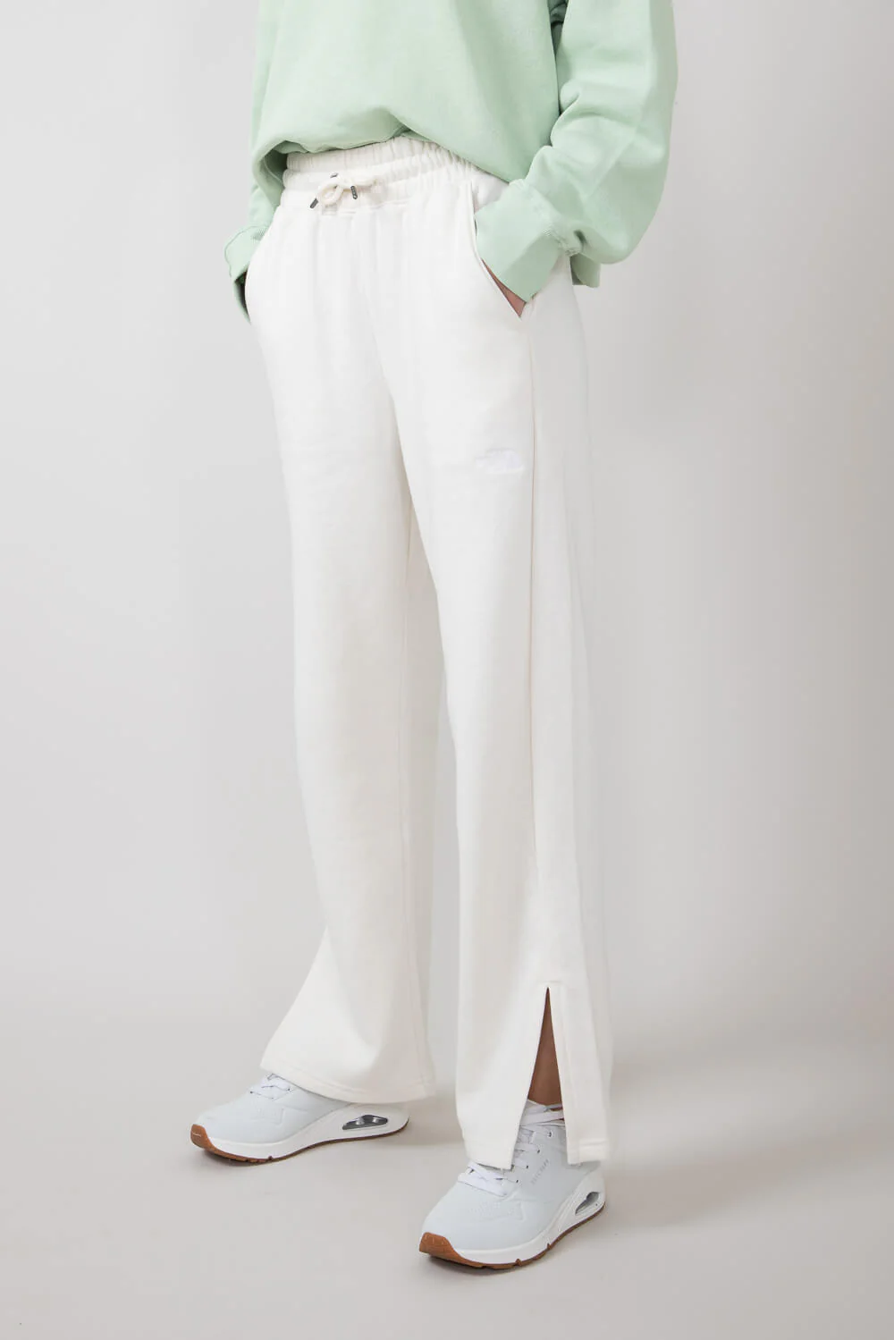 The North Face Evolution Pant for Women in White Dune | NF0A8900-QLI - Image 4