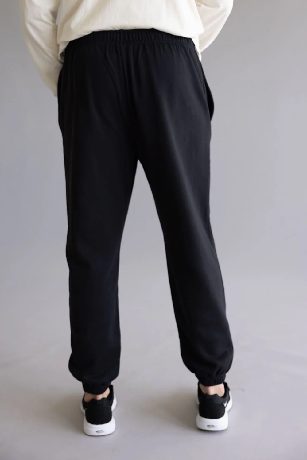 The North Face Evolution Simple Dome Pants for Men in Black | NF0A8CWU-JK3 - Image 2