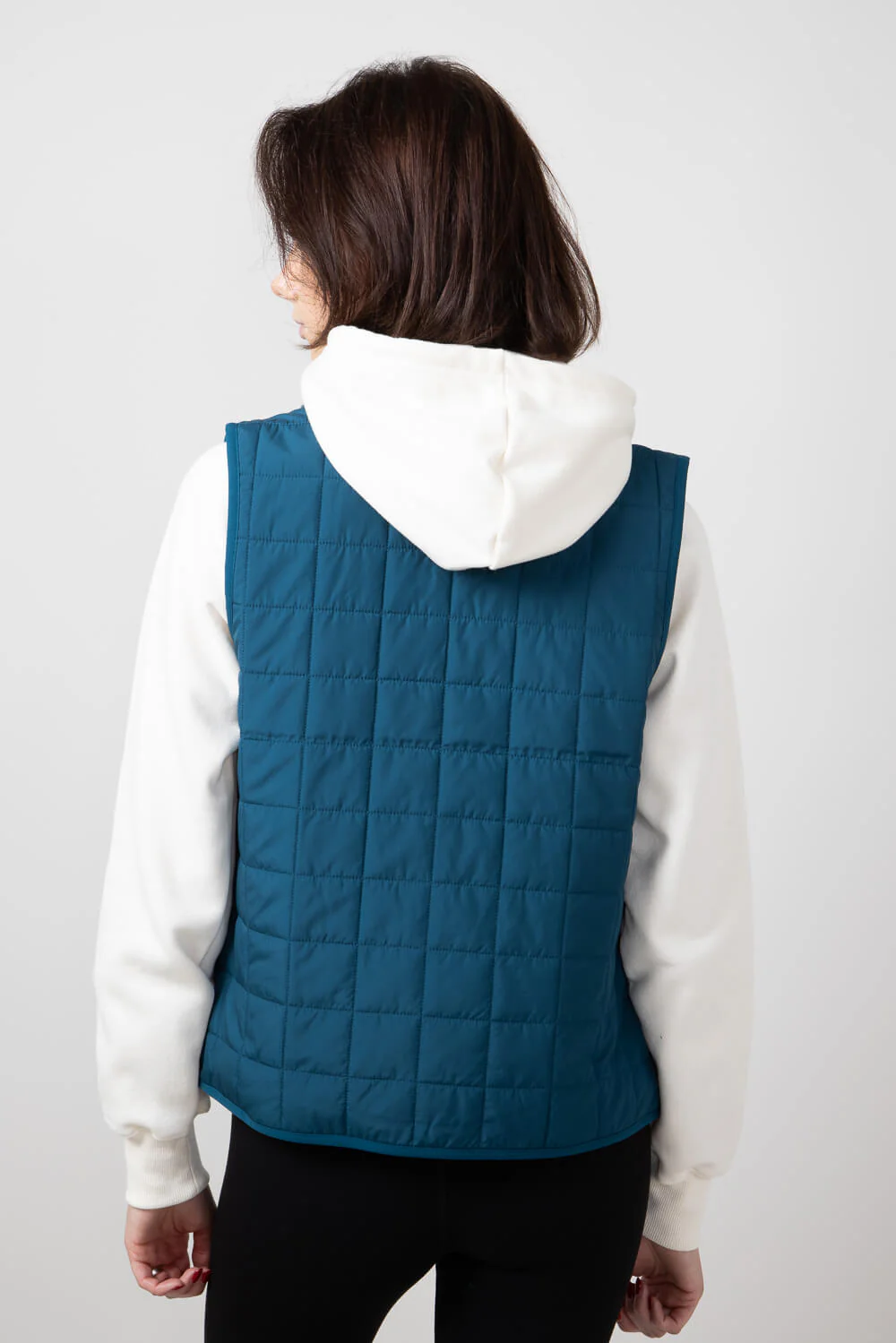 The North Face Junction Insulated Vest for Women in Midnight Petrol | NF0A88TJ-1NO - Image 2
