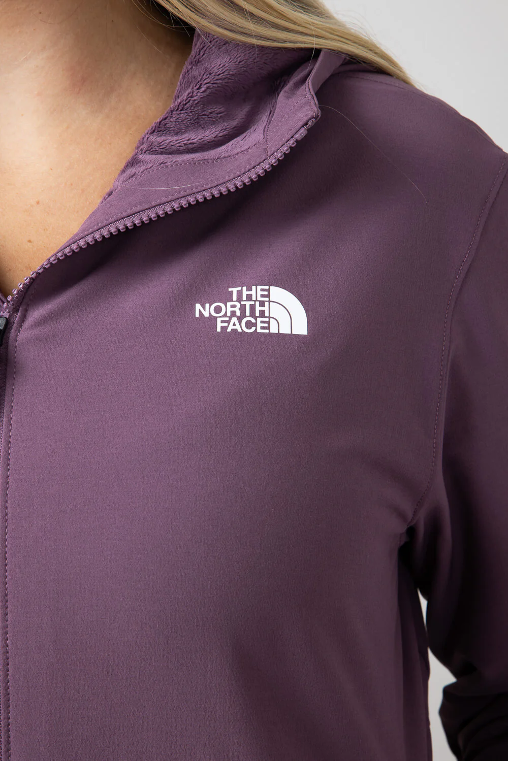 The North Face Shelbe Raschel Hoodie Jacket for Women in Midnight Mauve | NF0A84JJ-1NI - Image 3