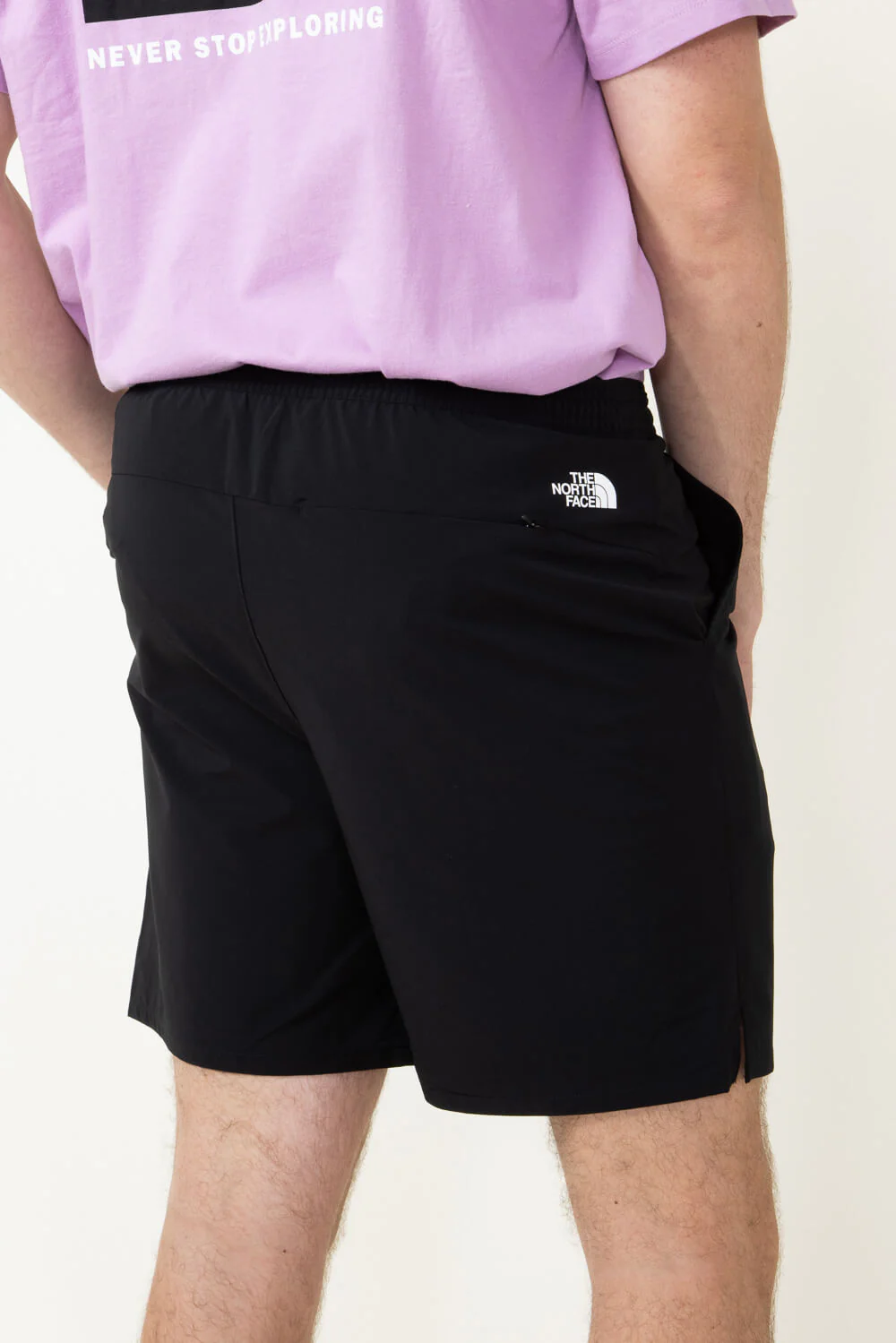 The North Face Wander 2.0 Shorts for Men in Black | NF0A86R6-JK3 - Image 2