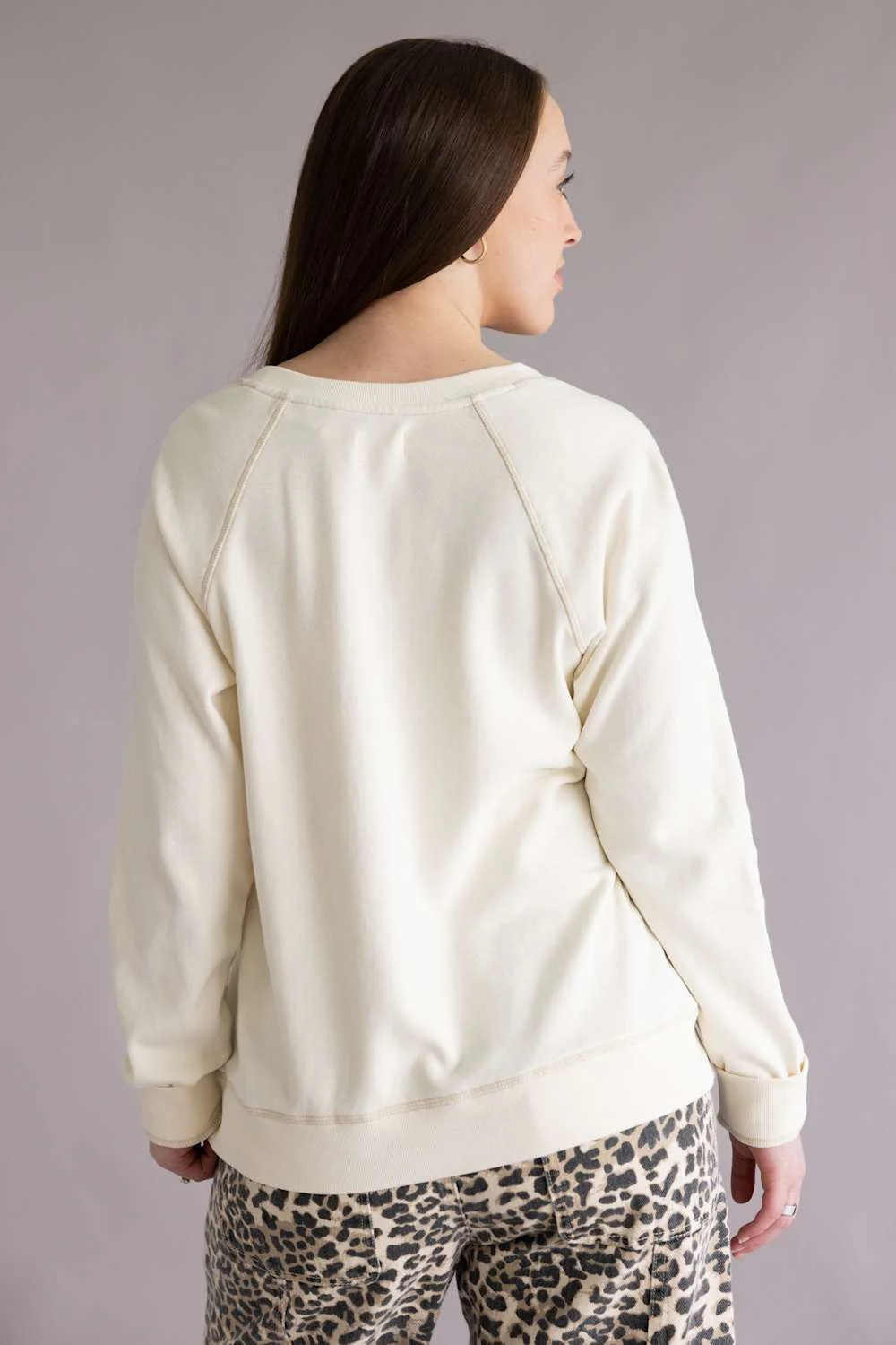 Thread &amp; Supply Rugby Sweatshirt for Women in Ivory | T4890CPKTS-IVORY - Image 3
