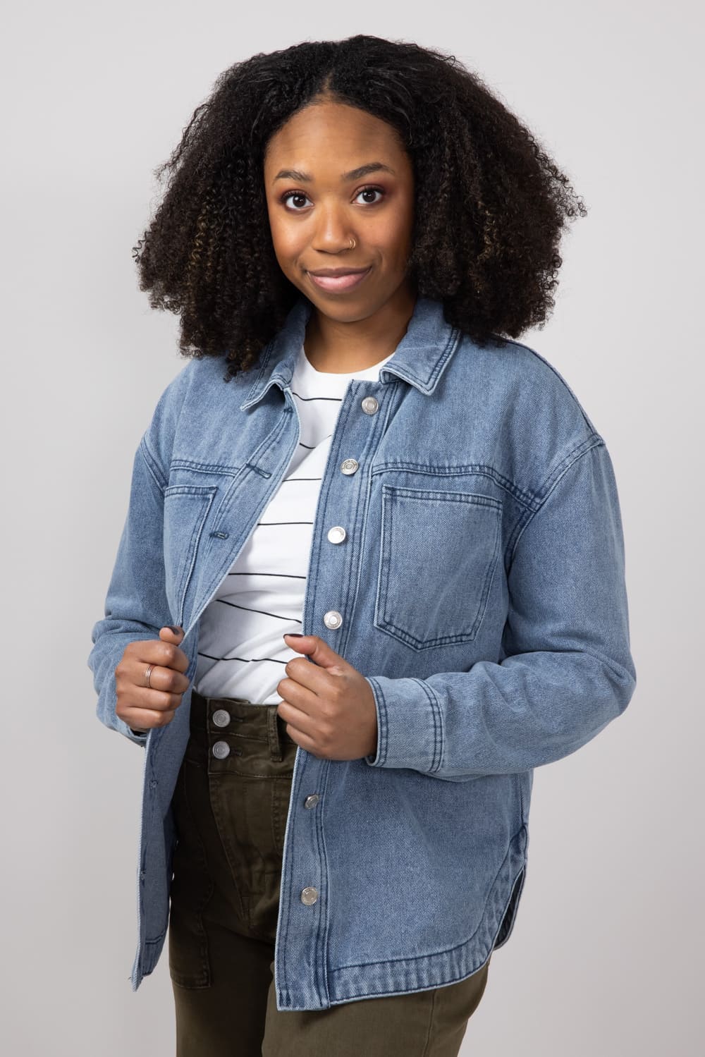 Thread & Supply Dakota Jacket for Women in Medium Denim | J3329DNTS-BOBBIEWASH - Image 3