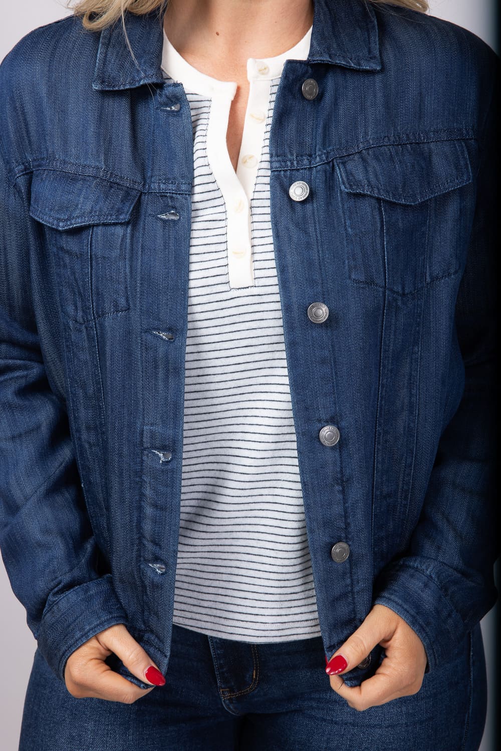 Thread & Supply Jackie Denim Jacket for Women in Dark Wash | J4837LZTTS-INKWASH - Image 5
