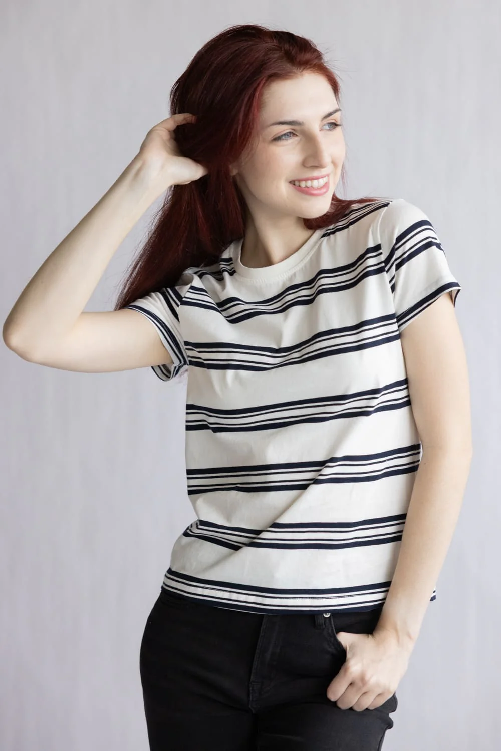 Thread & Supply Natalie Tee for Women in Ivory Navy | T5050CJKTS-IVORYNAVY - Image 4