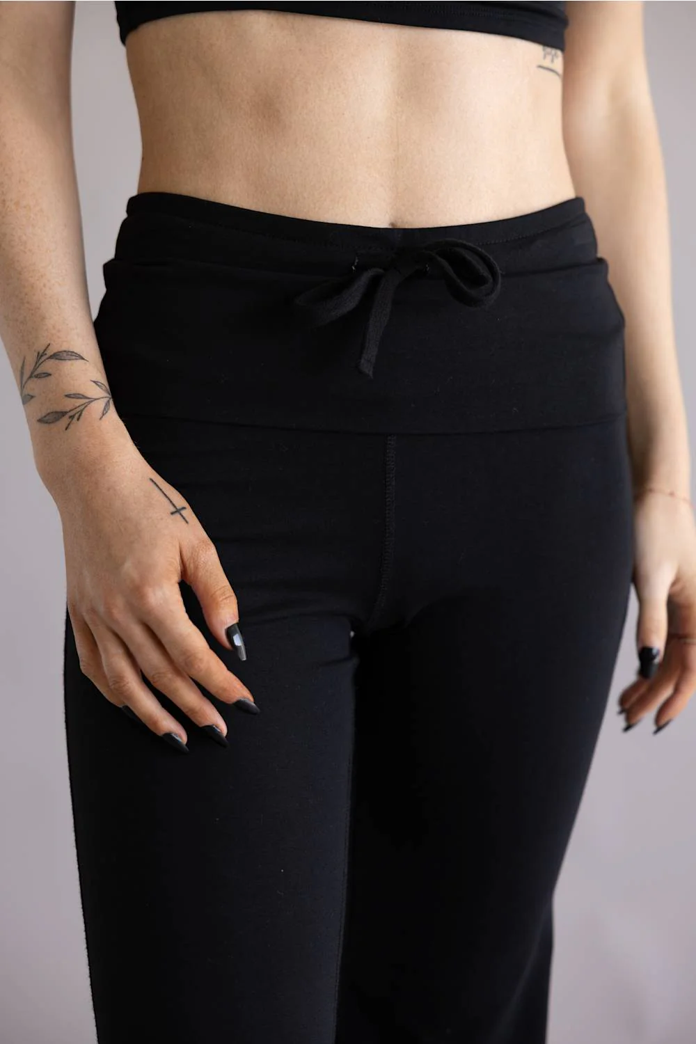 Tie Waist Bubble Flare Leggings for Women in Black | P6437-BLACK - Image 2
