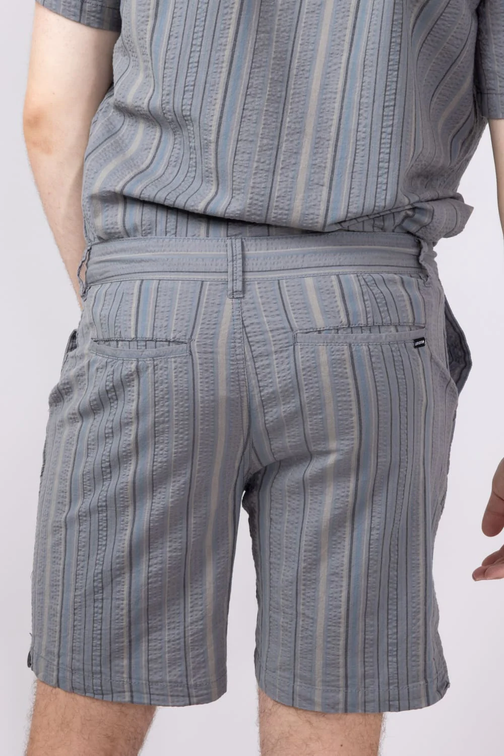Union Paloma Seersucker 8” Shorts for Men in Grey | H181X2T-GREYGOOSE - Image 4