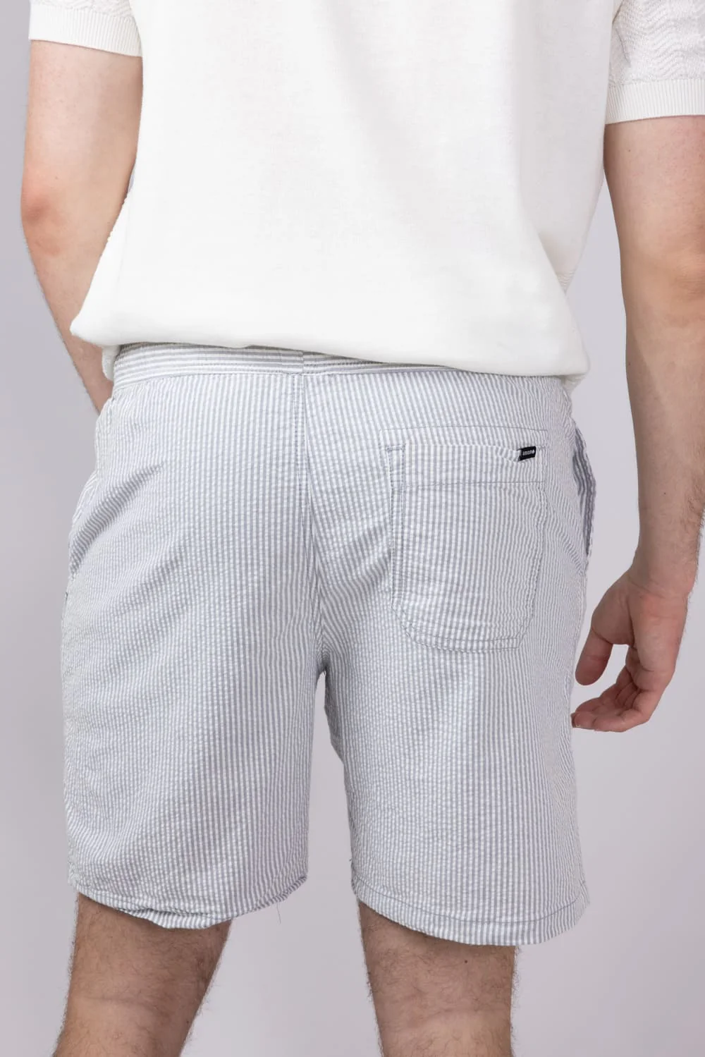 Union Paloma Seersucker 8” Shorts for Men in White | H181K2T-WHITE - Image 2