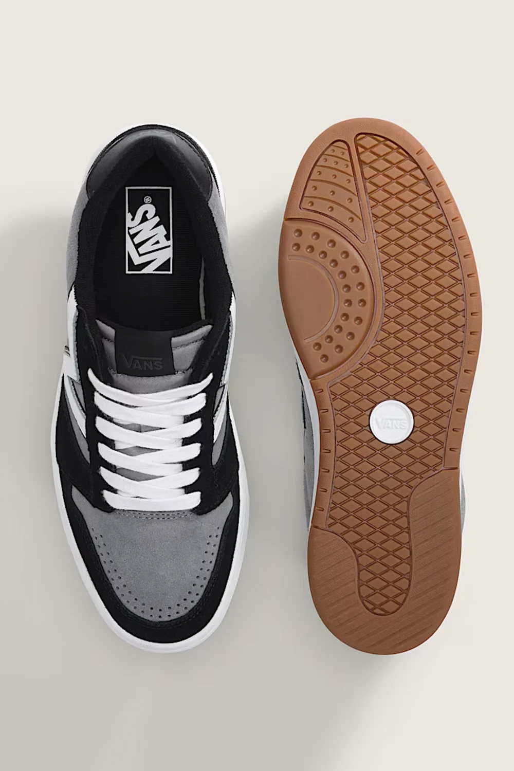 Vans Lowland 2.0 Sneakers for Men in Black/Gray | VN000D6RDE2 - Image 2