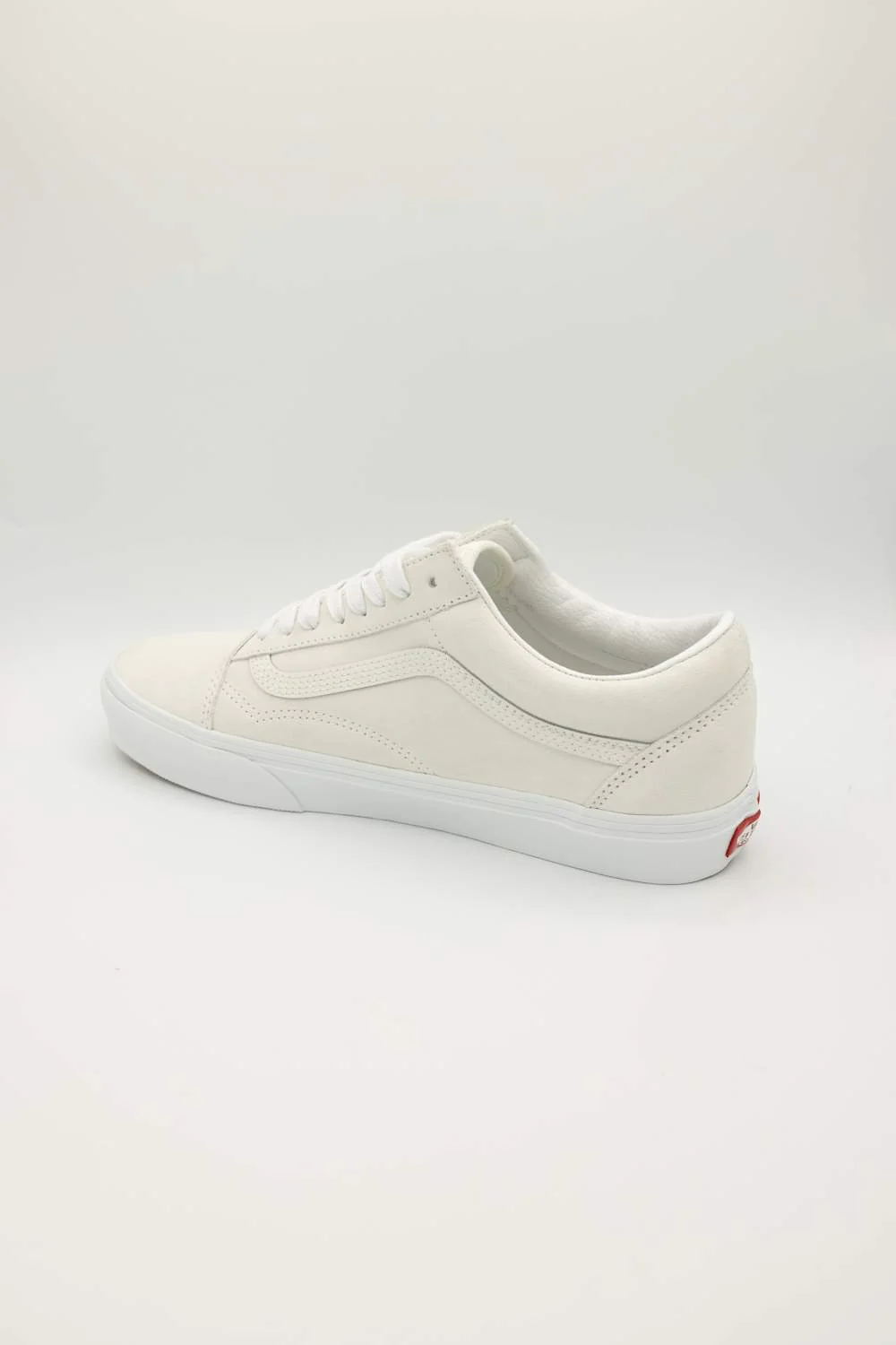 Vans Old Skool Suede Sneakers for Men in Blanc de Blanc White | VN000D9YJVY1 - Image 3