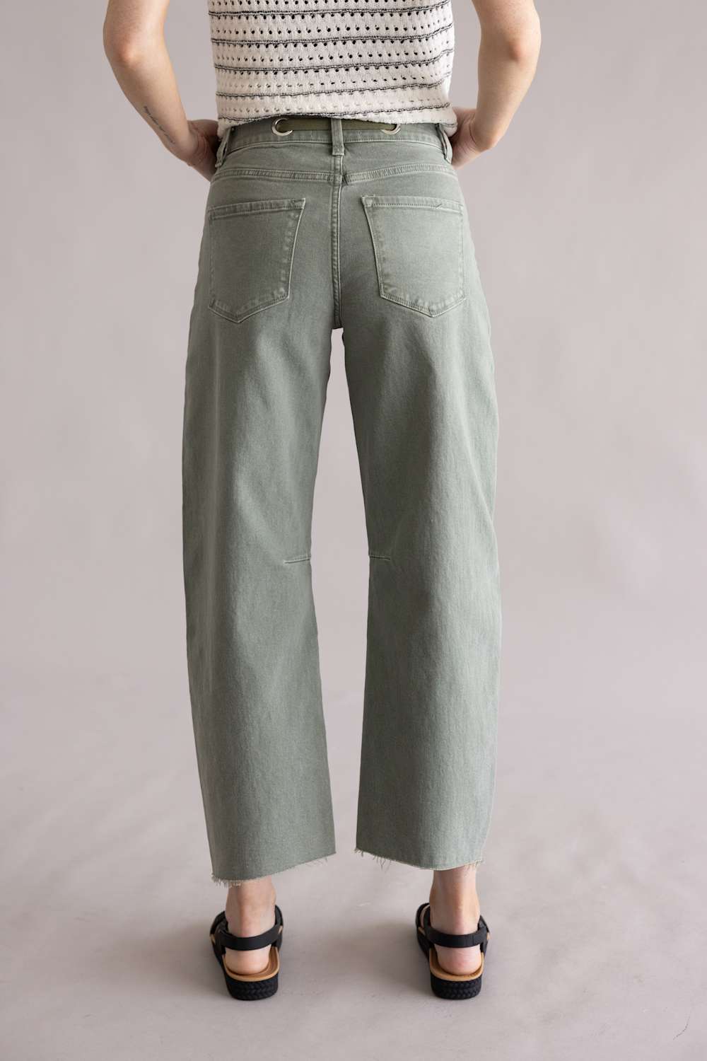 Vervet Drawstring High Rise Wide Barrel Jeans for Women in Green | T70410LV - Image 4