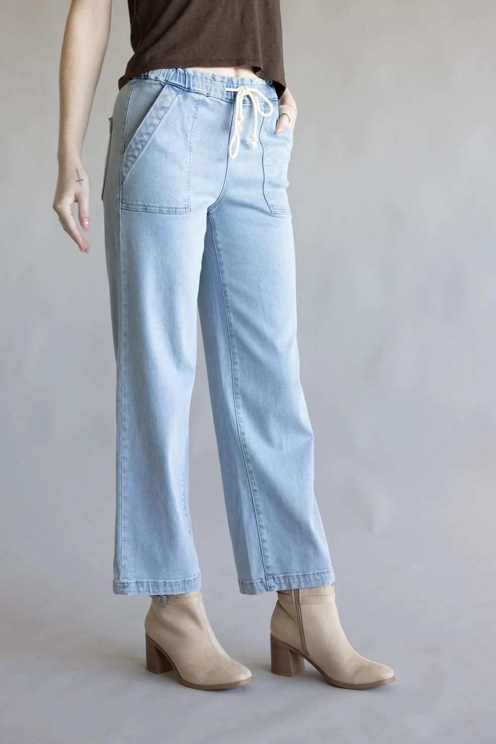 Vervet High-Rise Elastic Waistband Wide Leg Jeans for Women | LV1911 - Image 6