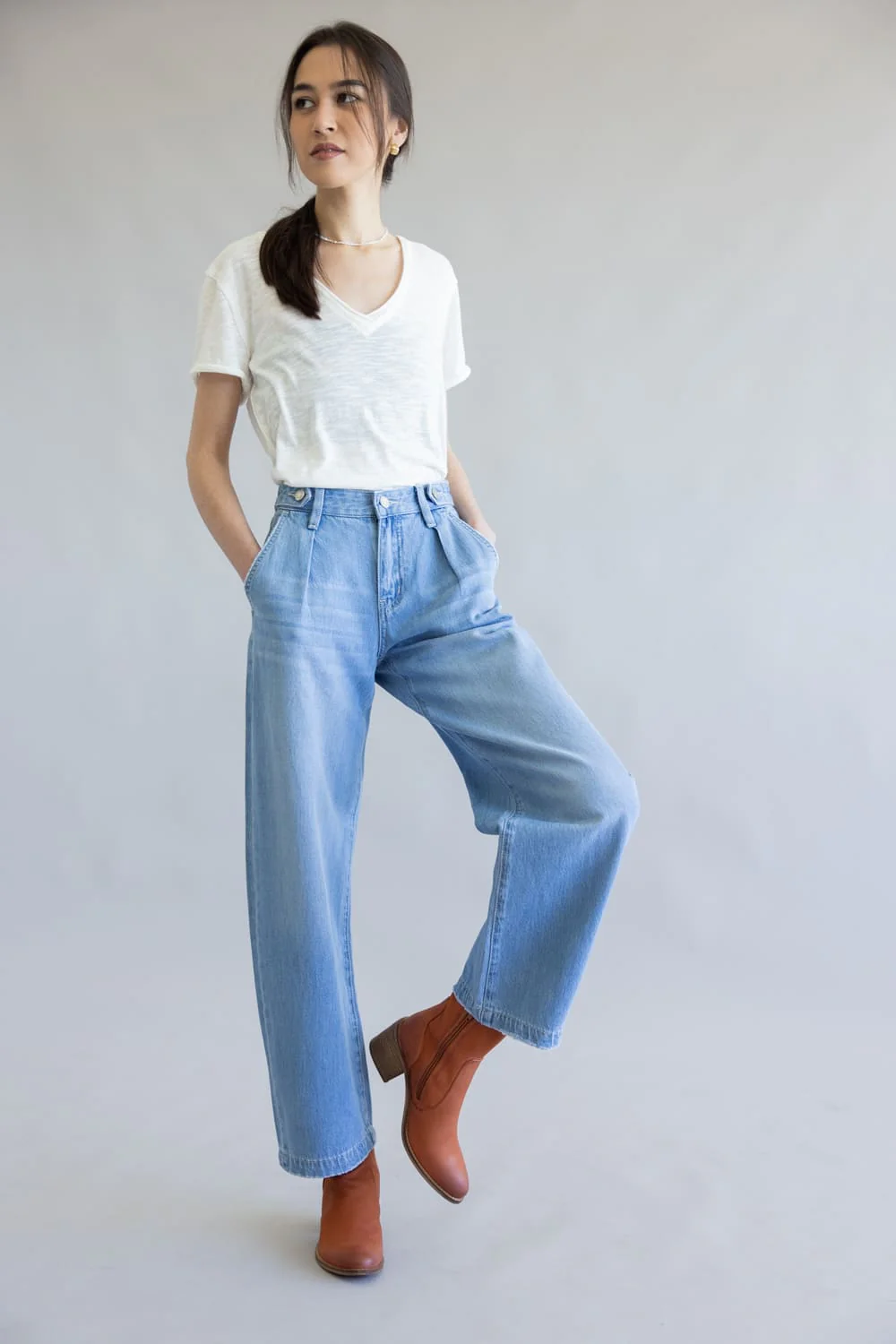 Vervet High Rise Pleated Barrel Jeans for Women  | V3617 - Image 4
