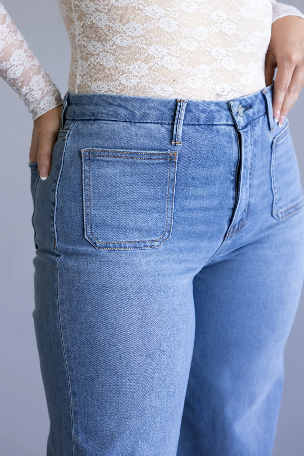 Vervet Super Soft High Rise Wide Crop Jeans for Women | T6947 - Image 3