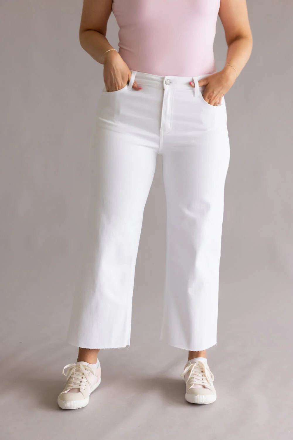Vervet Wide Crop Jeans for Women in White | T5894WH - Image 5