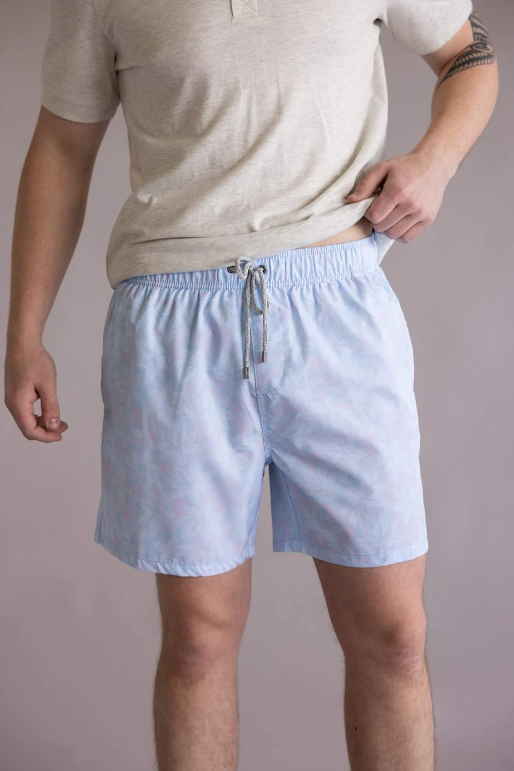 Vintage Summer 4 Way Stretch Volley Shorts - Image 2
