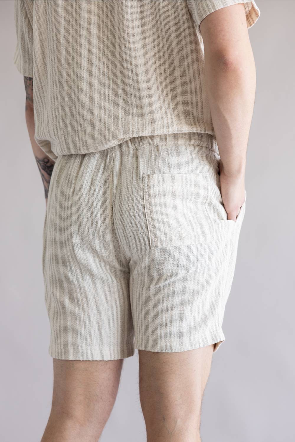 Vintage Summer Basketweave Shorts for Men in Tan | V85902 TAN STRIPE - Image 4