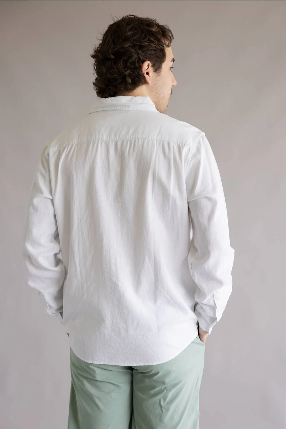 Vintage Summer Linen Button Up Shirt for Men in White | V62901 WHITE - Image 2