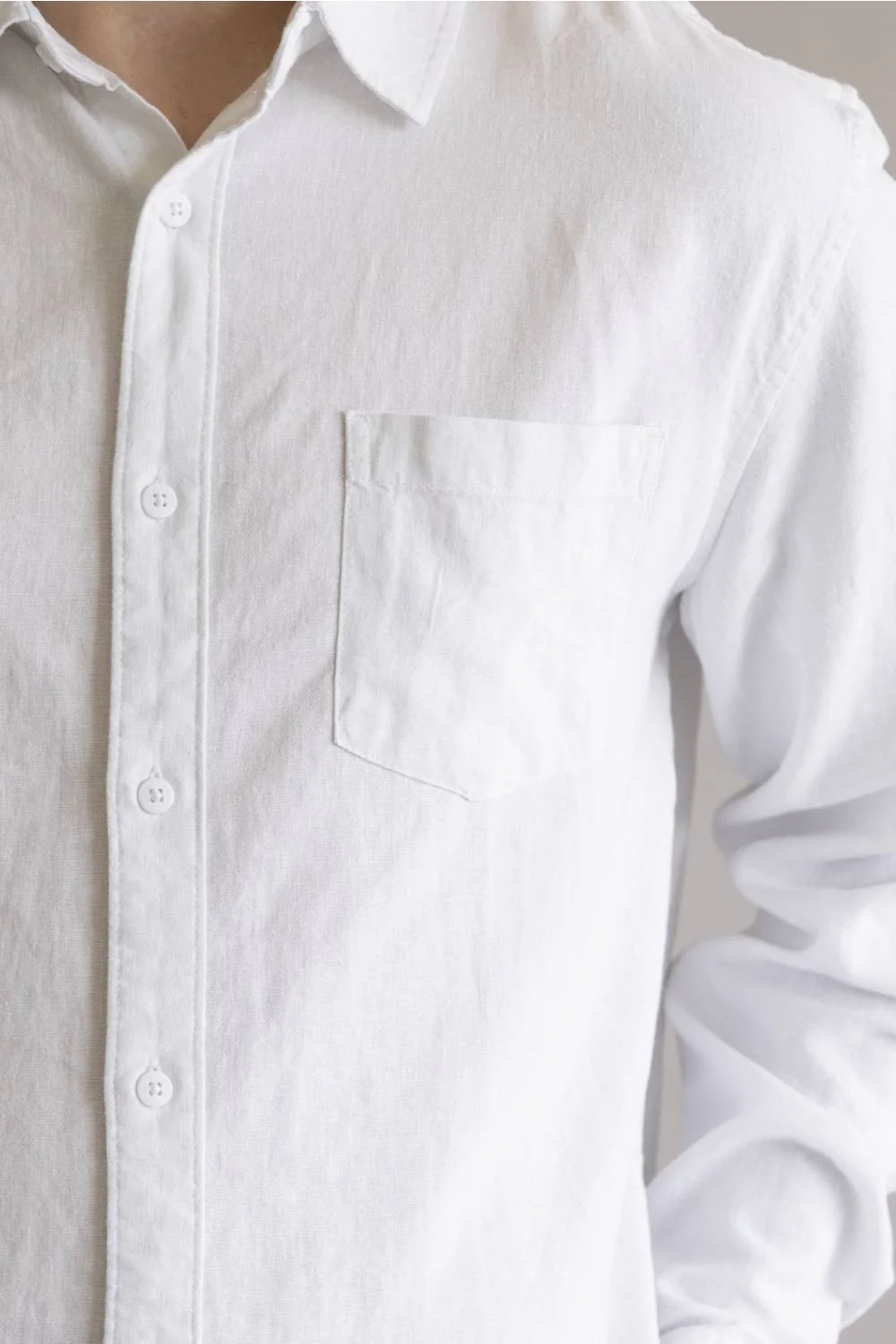 Vintage Summer Linen Button Up Shirt for Men in White | V62901 WHITE - Image 3